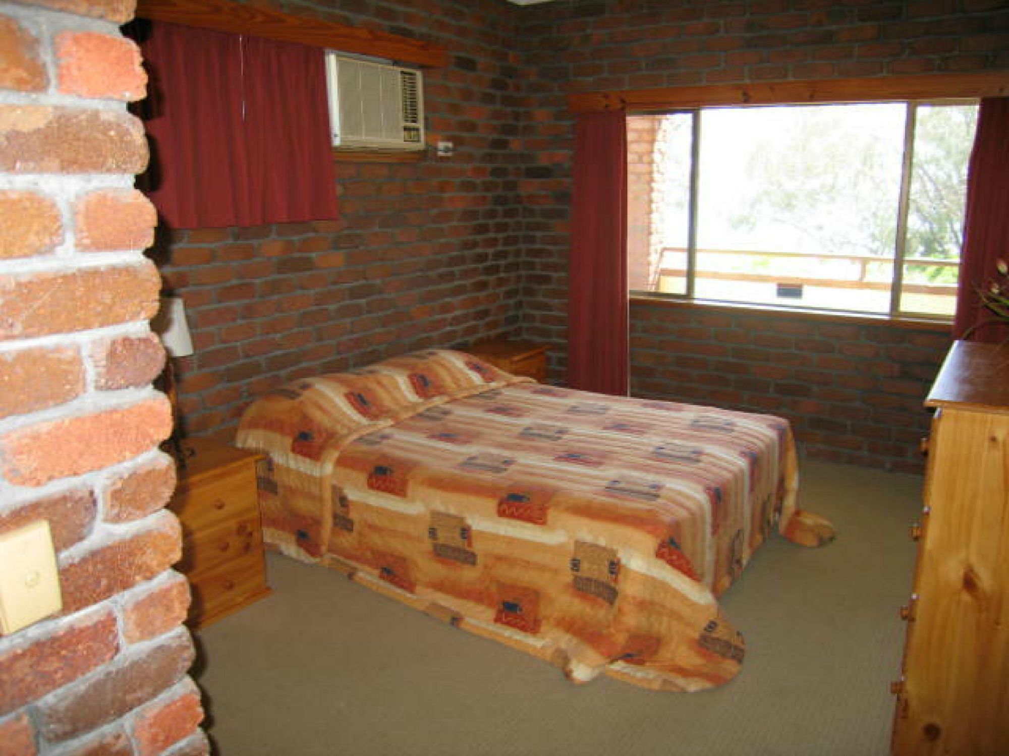 A1 Realty Woodgate Beach Best Holiday 6 BED HOME AT