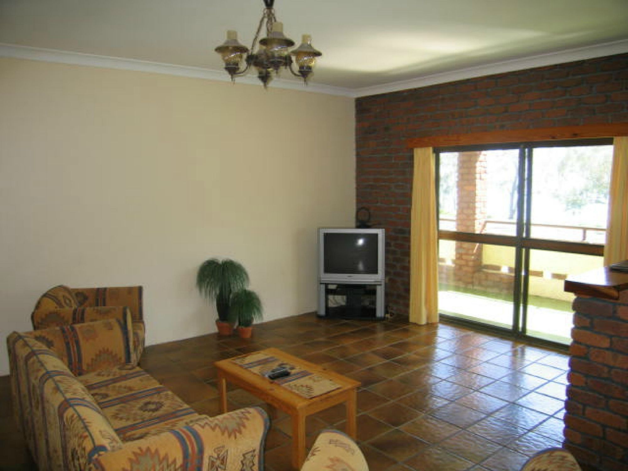 A1 Realty Woodgate Beach Best Holiday 6 BED HOME AT