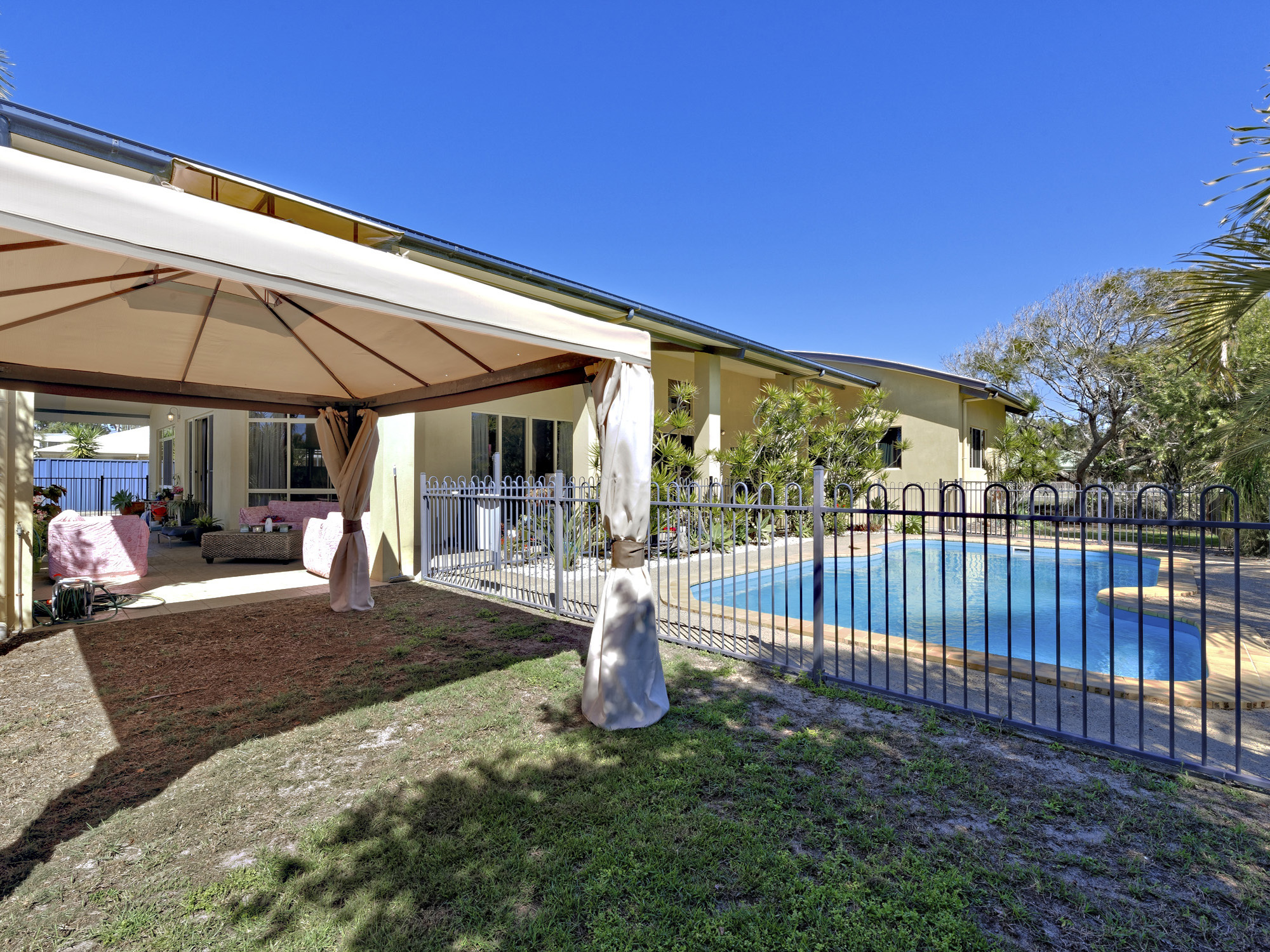 A1 Realty Woodgate Beach Best Holiday EXTREME LUXURY AT