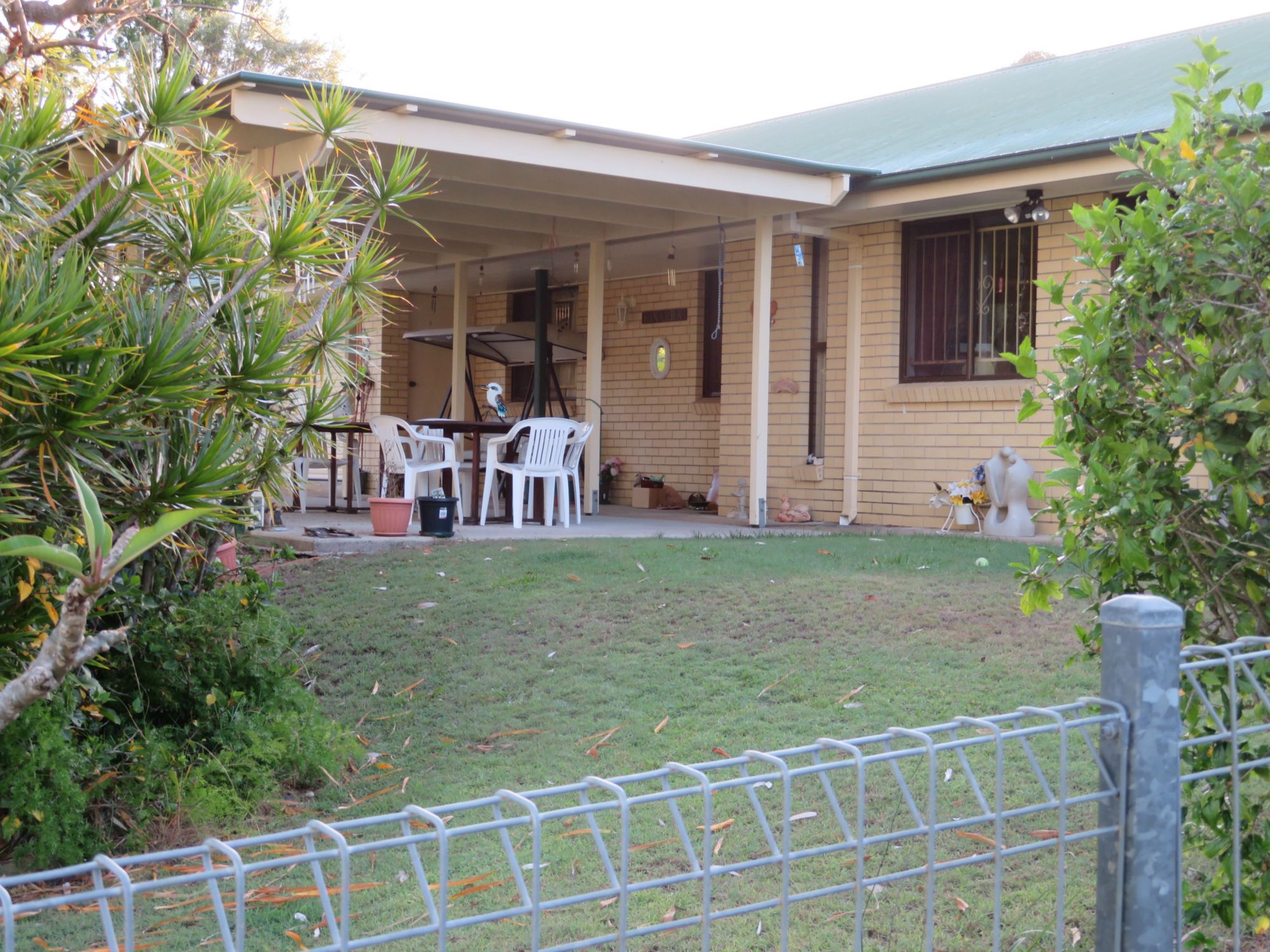 A1 Realty Woodgate Beach Best Holiday LARGE BEACHSIDE