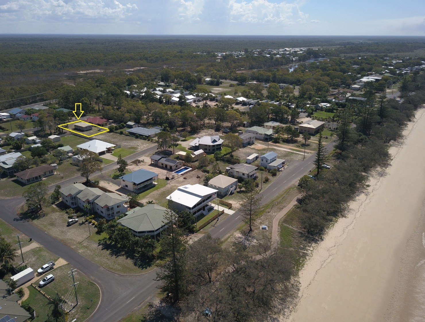 A1 Realty Woodgate Beach Best Holiday BEACH HOUSE ONLY 319,000 MOTIVATED