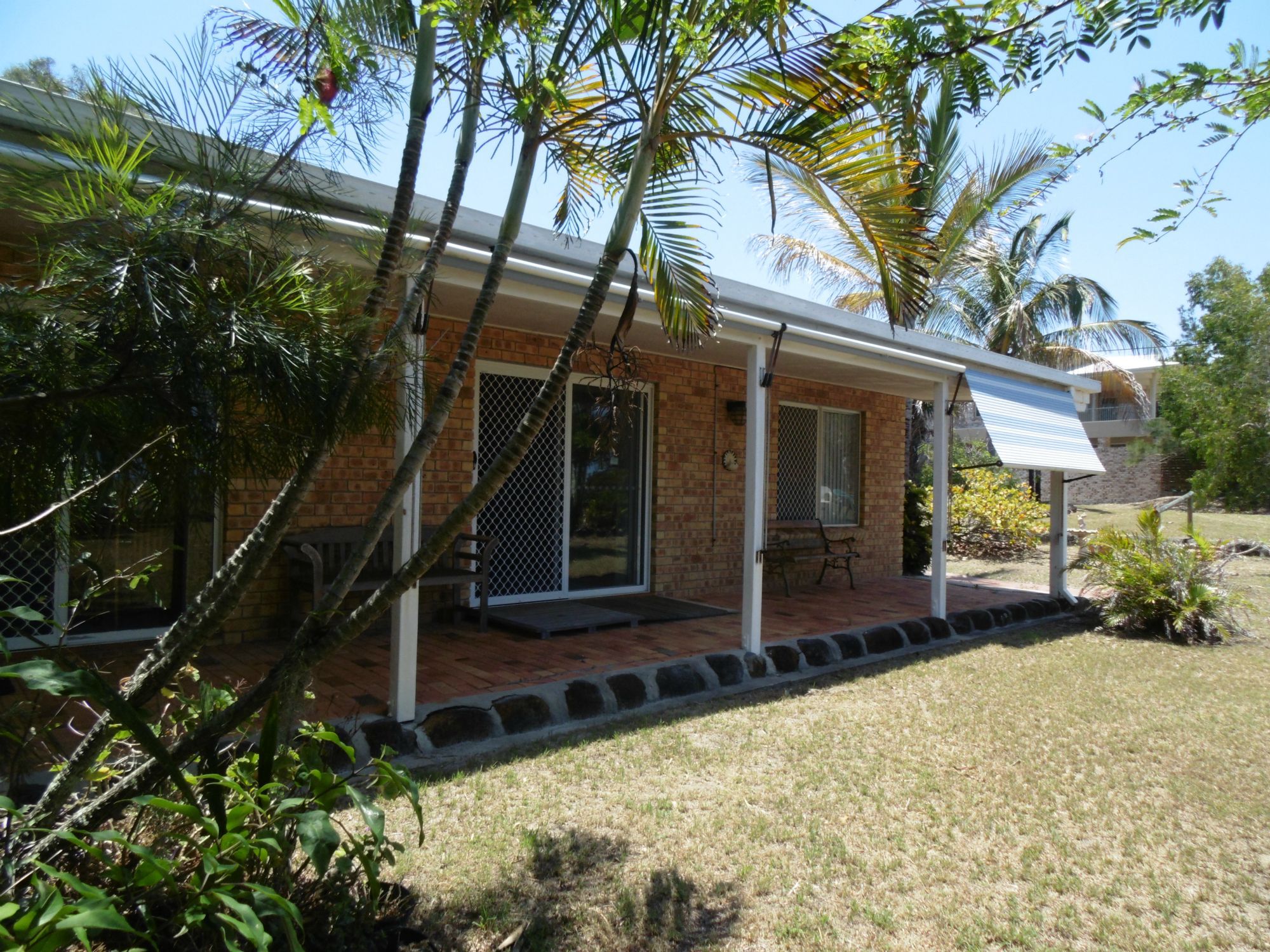 A1 Realty Woodgate Beach Best Holiday FULLY FURNSHED RIGHT ON THE WATER