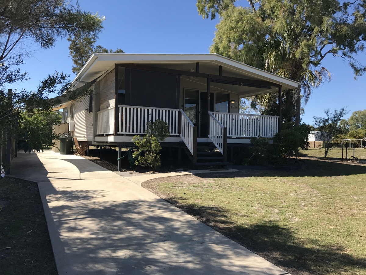 A1 Realty Woodgate Beach Best Holiday Lake Views