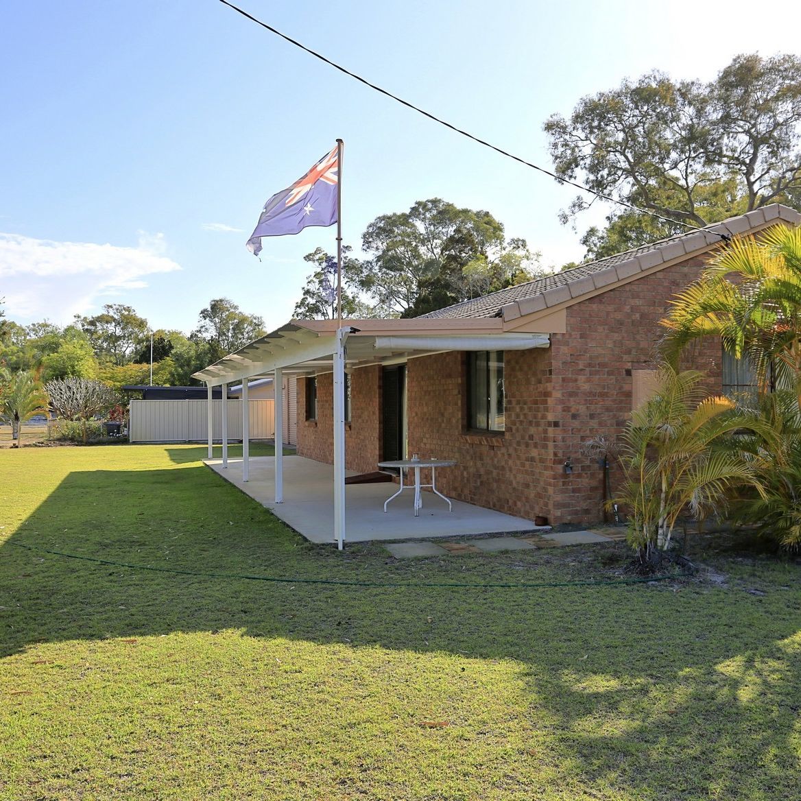 A1 Realty Woodgate Beach Best Holiday EASY LIVING DESIRABLE LOCATION