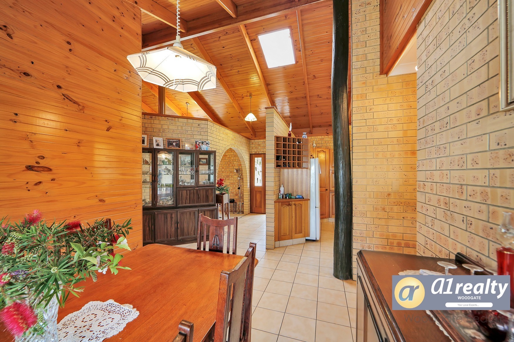 A1 Realty Woodgate Beach Best Holiday Country style