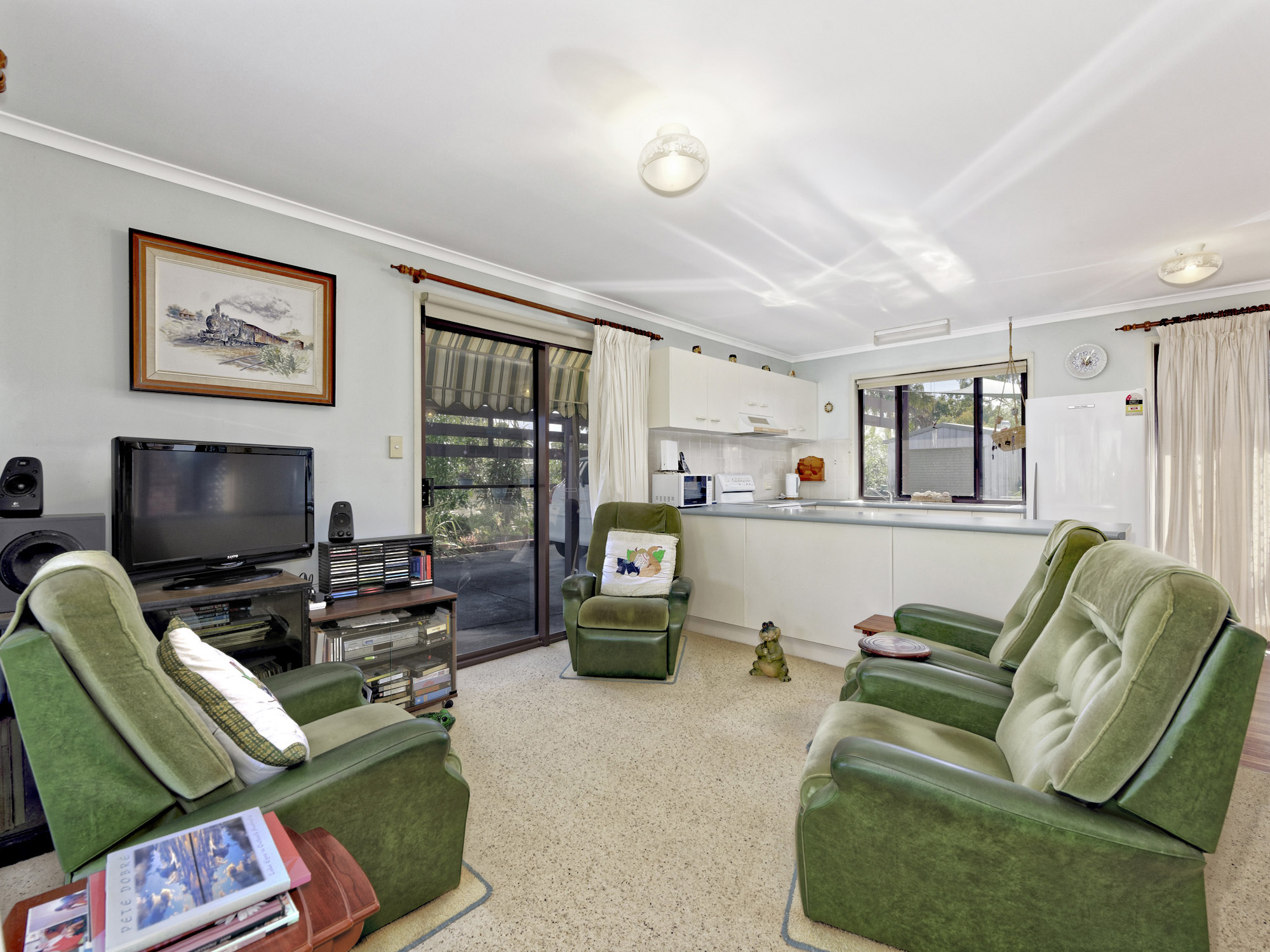 A1 Realty Woodgate Beach Best Holiday A short walk to