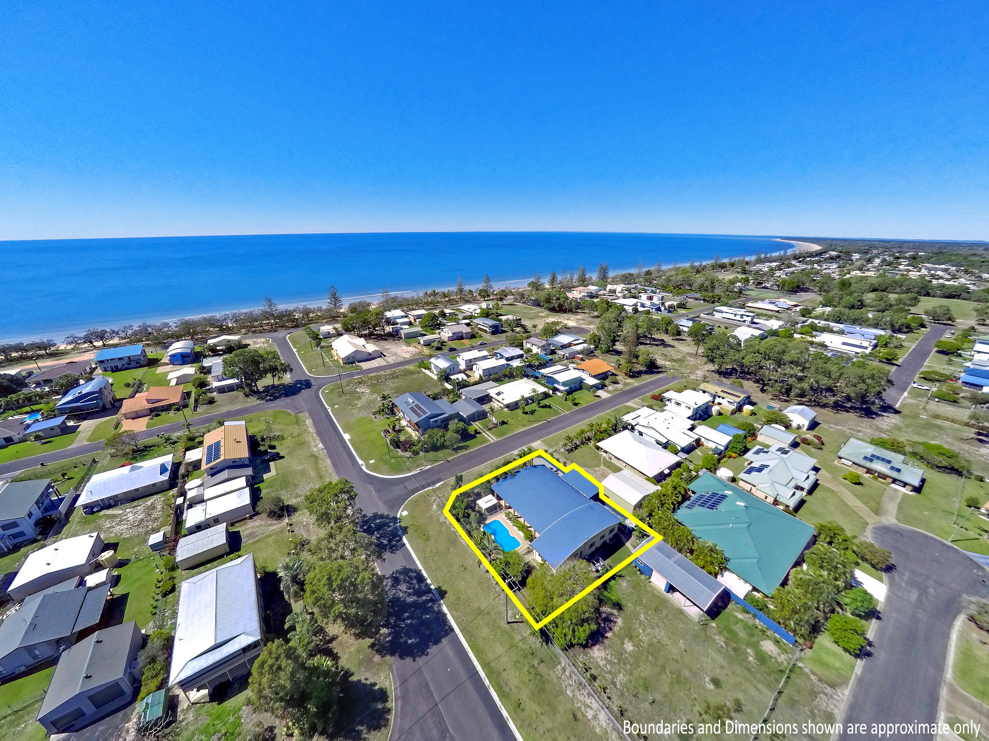 A1 Realty Woodgate Beach Best Holiday Resort Style Home