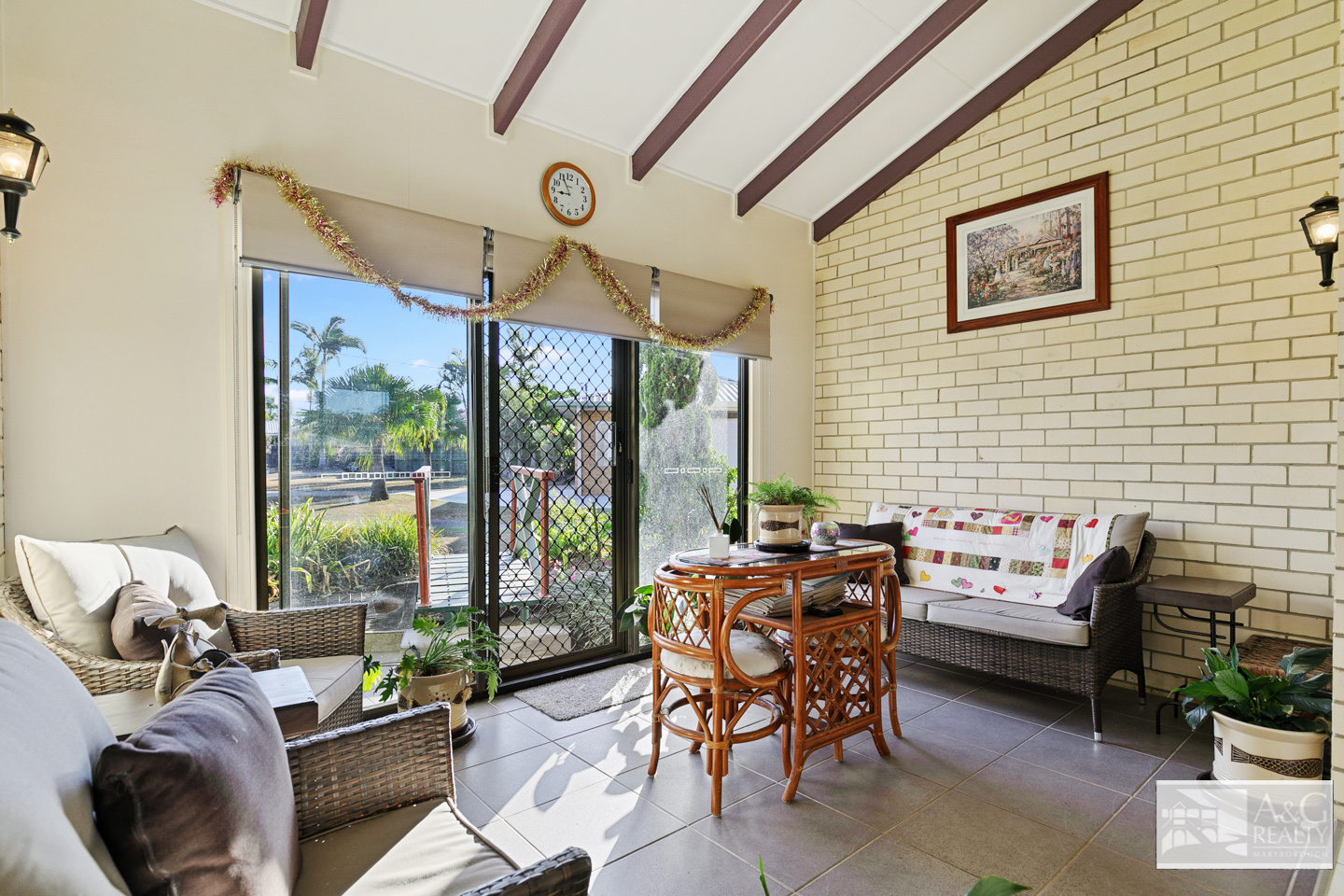 A & G Realty BELL HILLTOP LIVING AT ITS FINEST