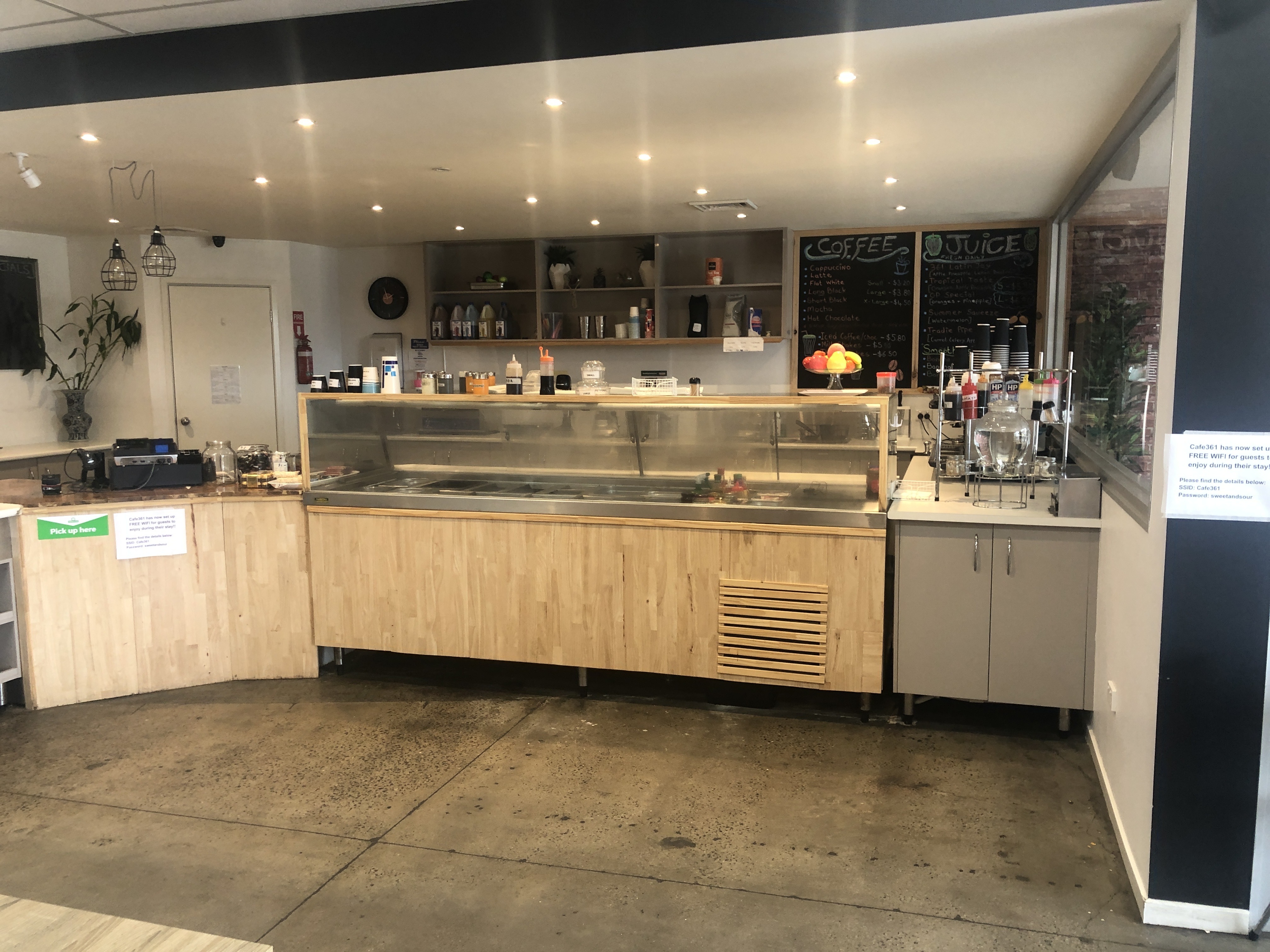 Beautiful Specious Café For Sale Hoppers Crossing Achiever Business