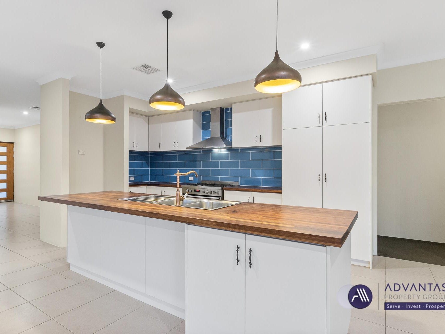 Advantas Property Group Stunning Family Home with Spacious Living