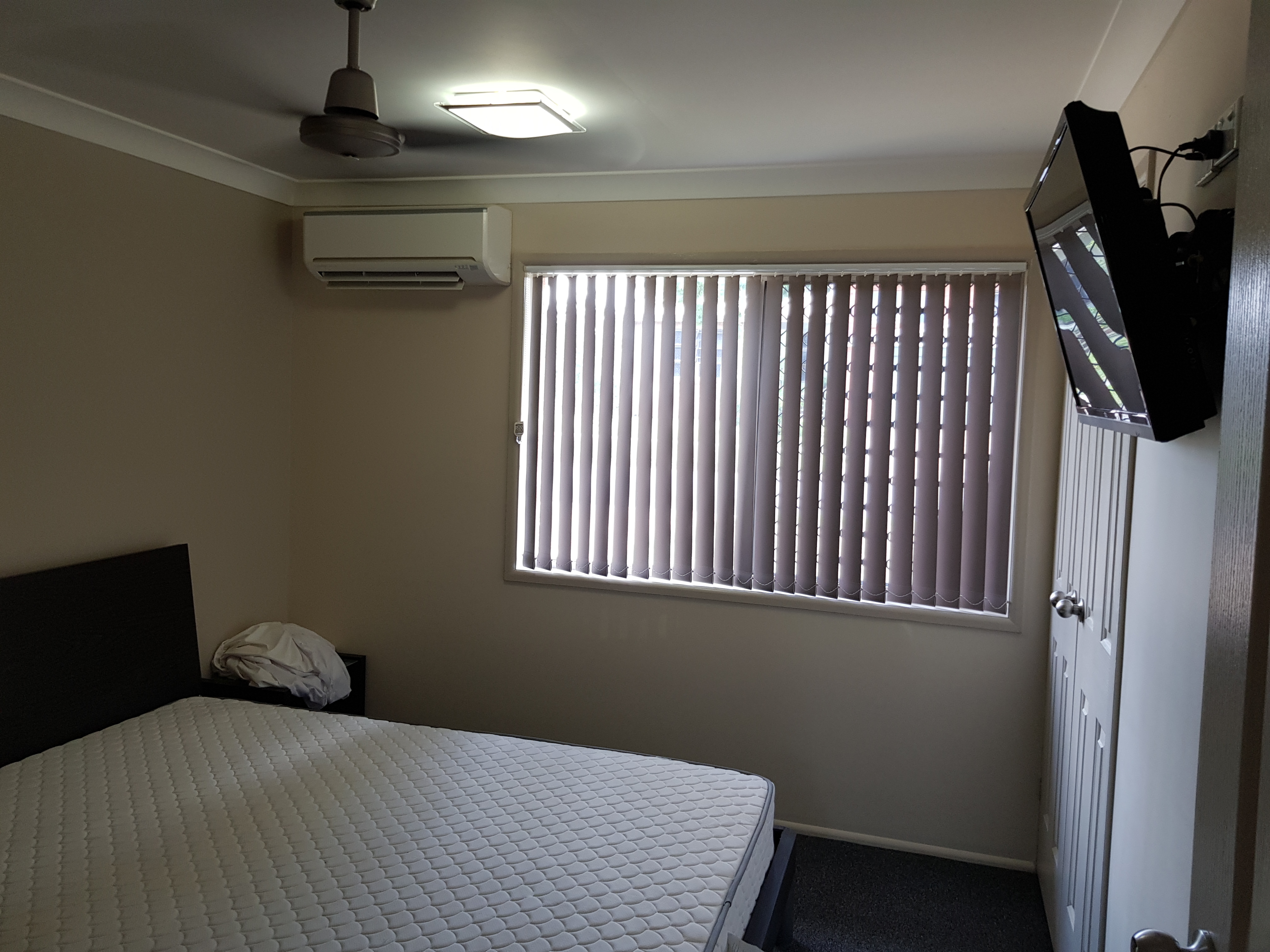 Alan Cornick Real Estate Lovely lowset furnished unit now available for rent