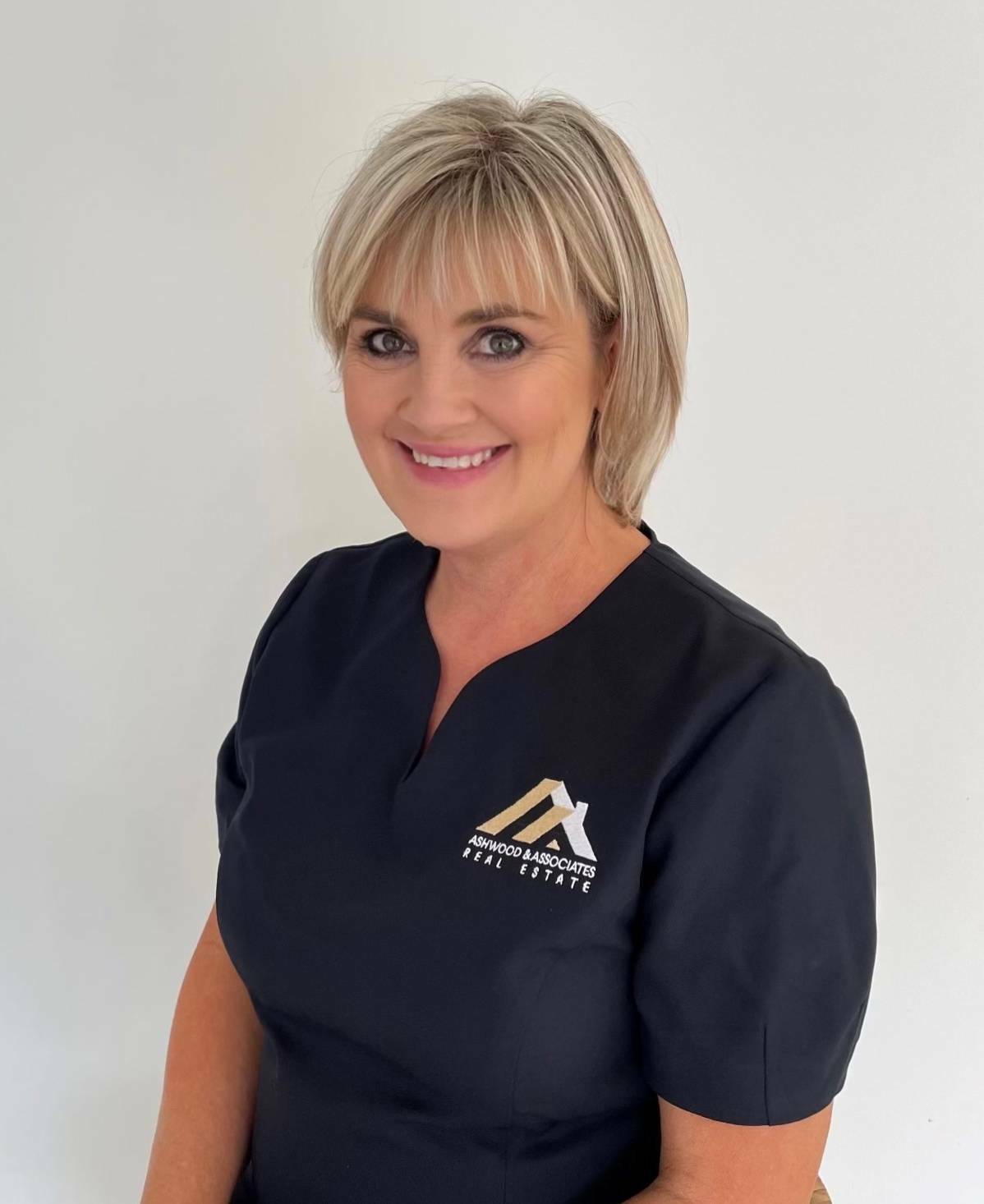 Consultant Kim Ashwood Principal/Licensed Real Estate Agent Ashwood & Associates Real Estate