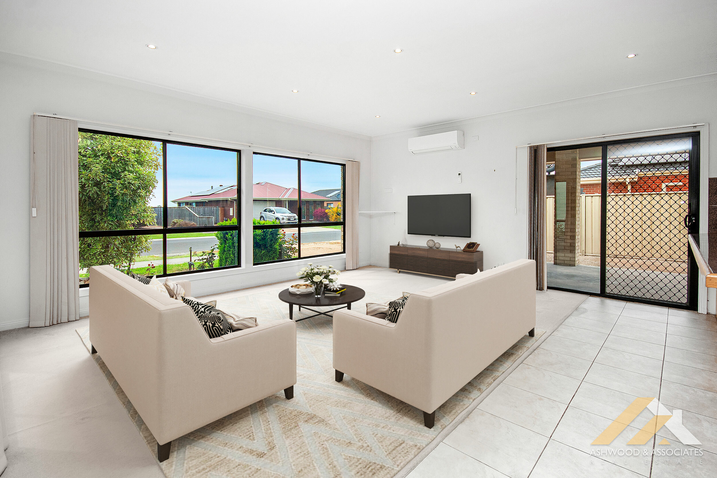 PERFECT FOR FIRST HOME BUYERS, RETIREES OR INVESTORS Ashwood & Associates Real Estate