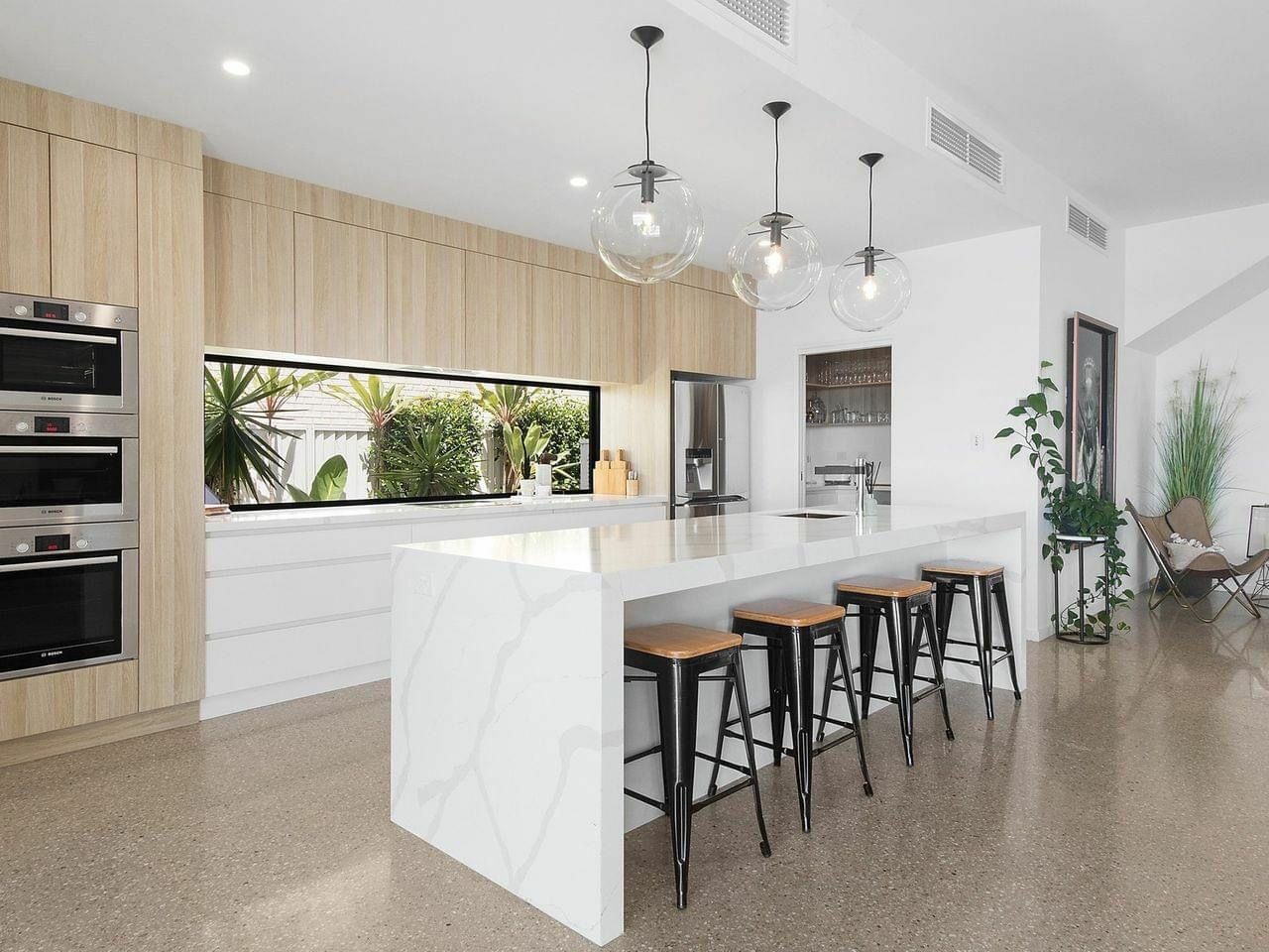 Beautiful Family Home at Prime Location!! — photo 3 of 5