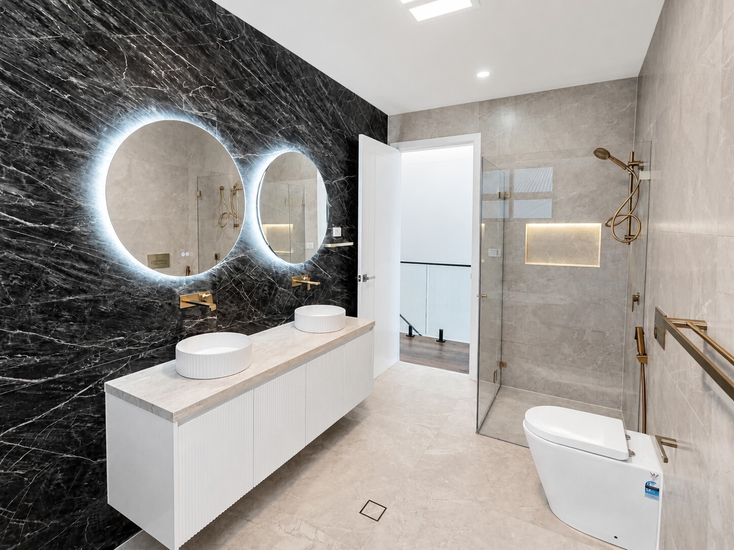 Brand New Luxury Family Home in Prime Rouse Hill Location — photo 8 of 9