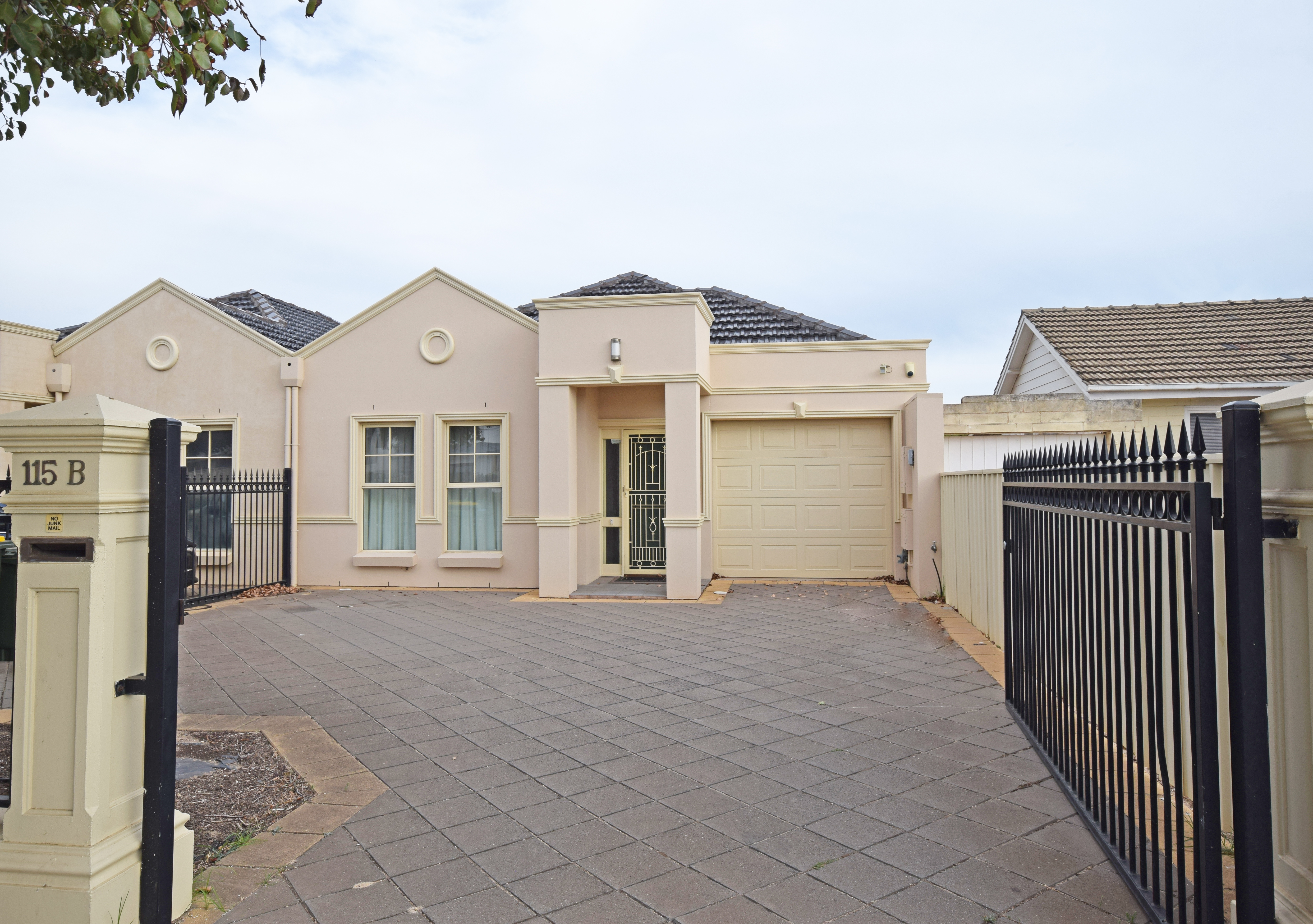 Bailey Property Group and Bailey Property Management 3 bedroom low