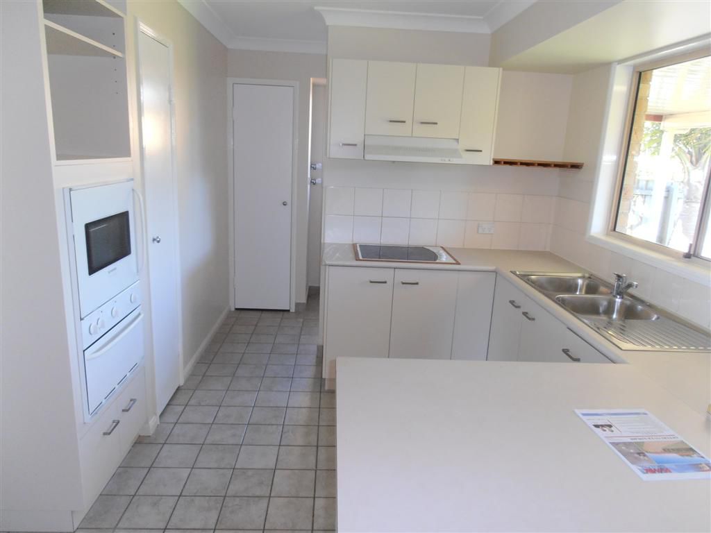 Bargara Real Estate Walk To Rifle Range Beach