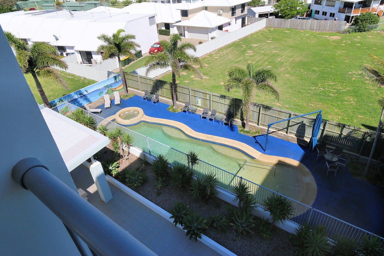 Bargara Real Estate BARGARA OCEAN AND GOLF COURSE VIEWS.