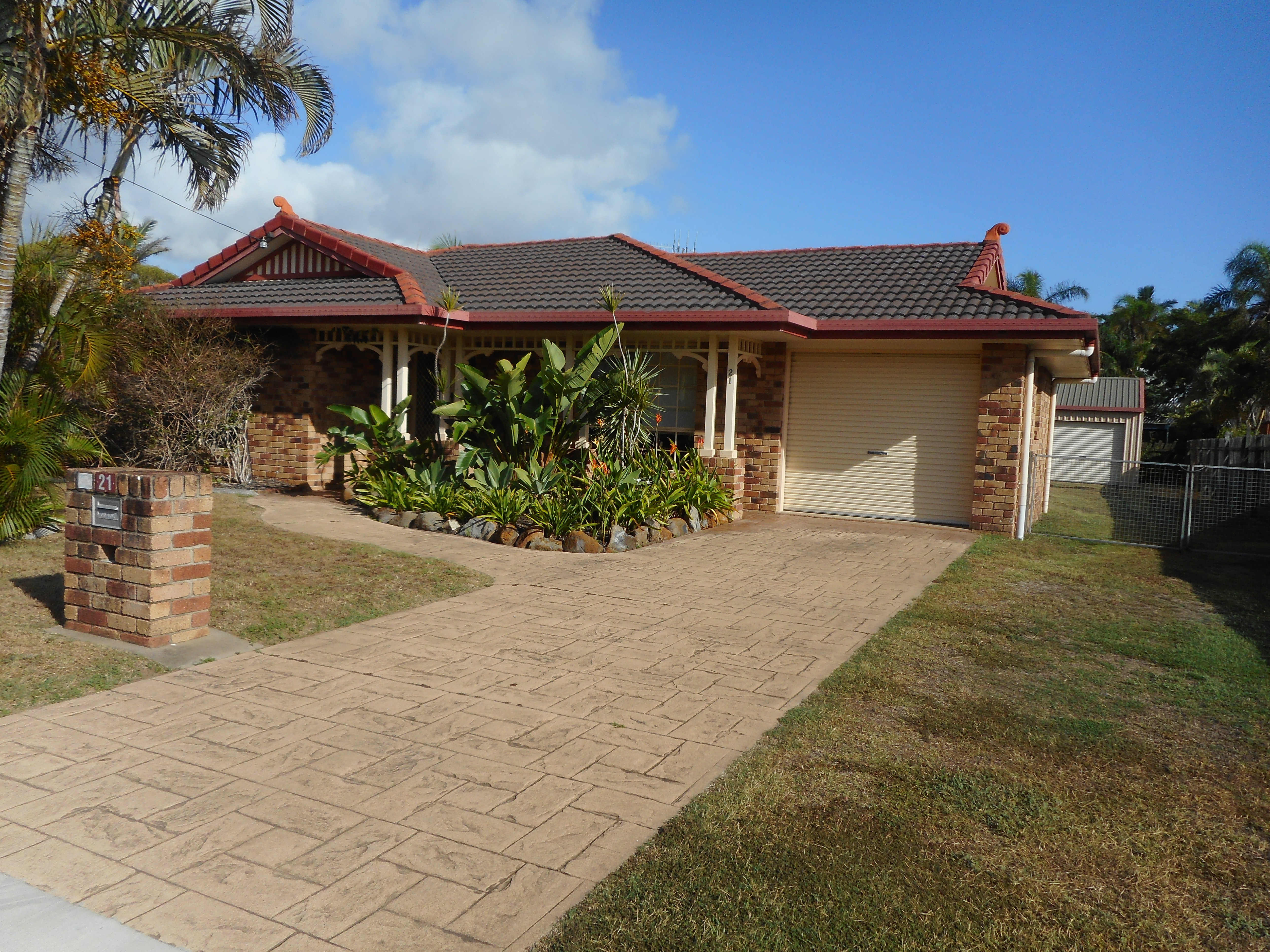 Bargara Real Estate 3 Bedroom Family Home in Bargara