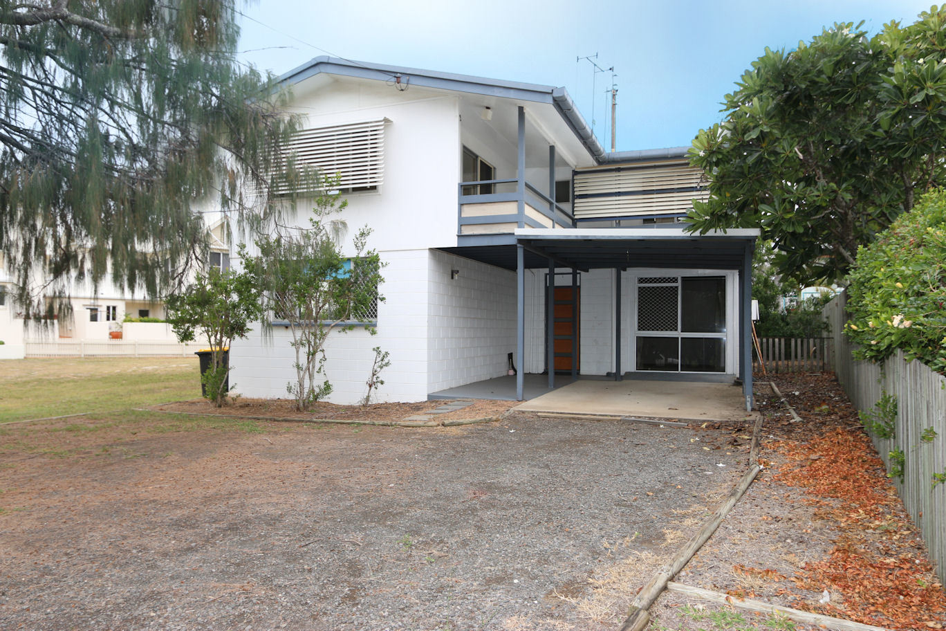 Bargara Real Estate BEACH HOUSE BARGARA