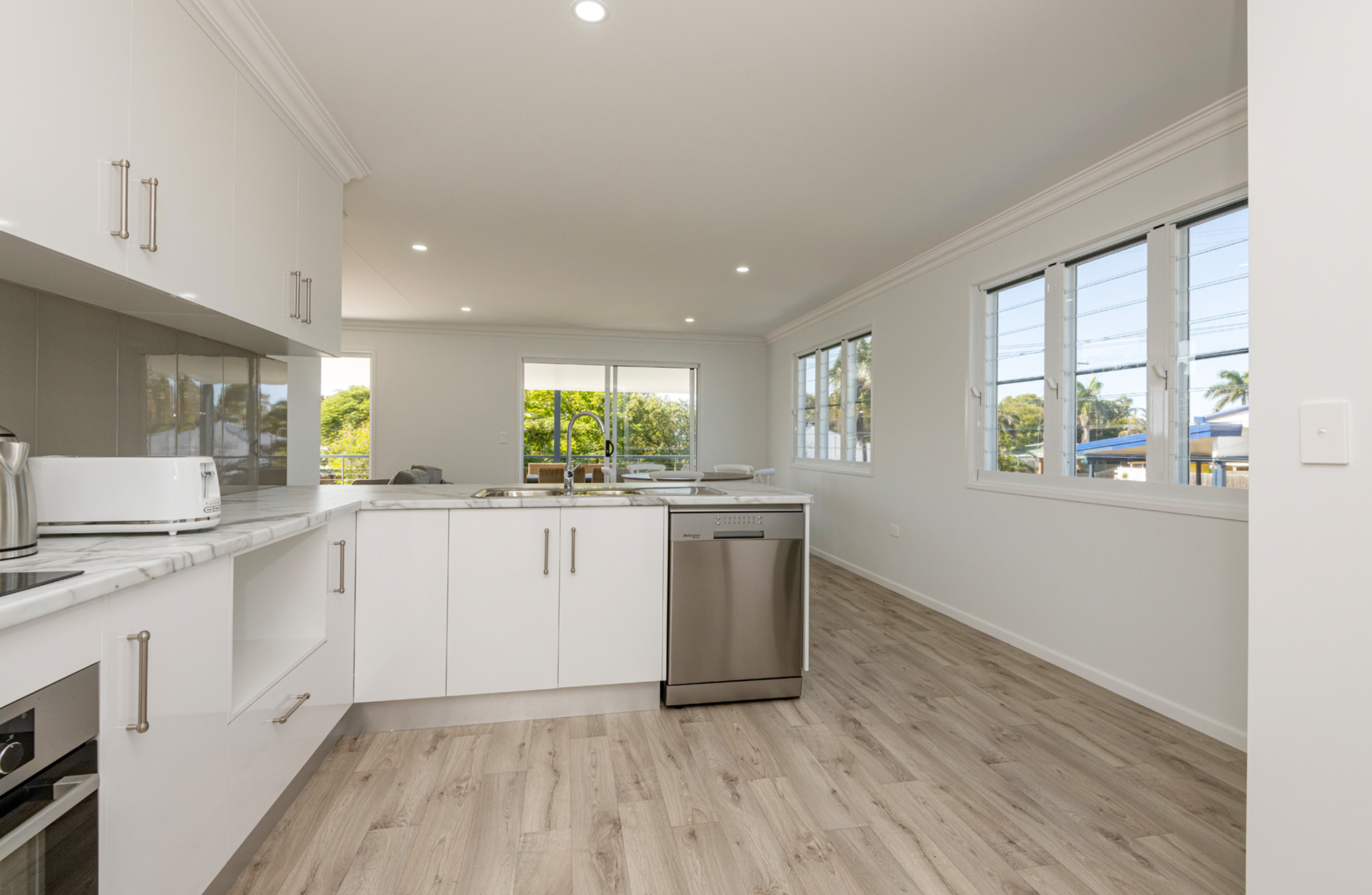 Bargara Real Estate BRAND NEW LUXURY BARGARA BEACH HOUSE