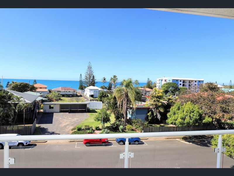 Bargara Real Estate Fully furnished unit located in central Bargara