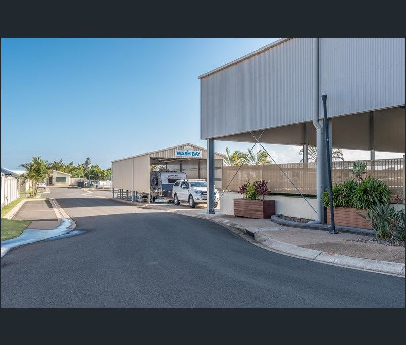 Bargara Real Estate STYLE—LUXURY—OCEAN—Over 50’s Palm Lakes Resort