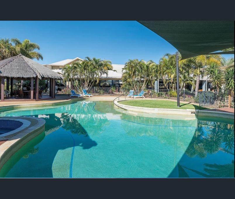 Bargara Real Estate STYLE—LUXURY—OCEAN—Over 50’s Palm Lakes Resort