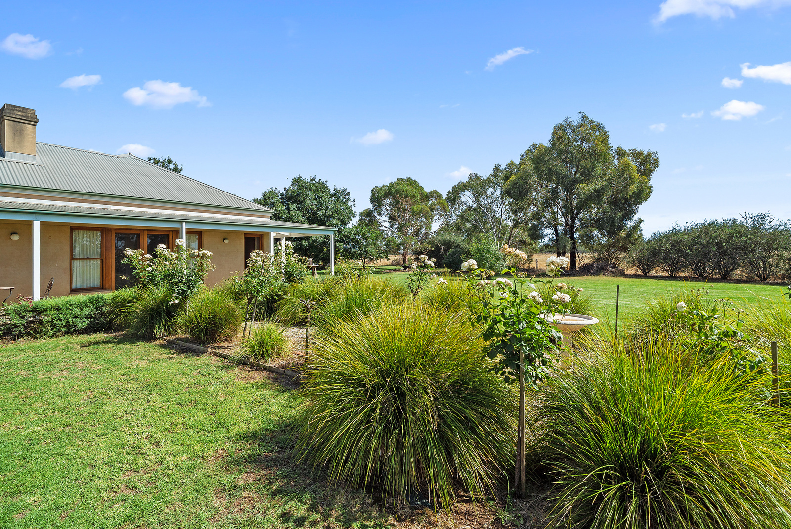 Benalla Residential Rural Real Estate ESCAPE TO THE COUNTRY...
