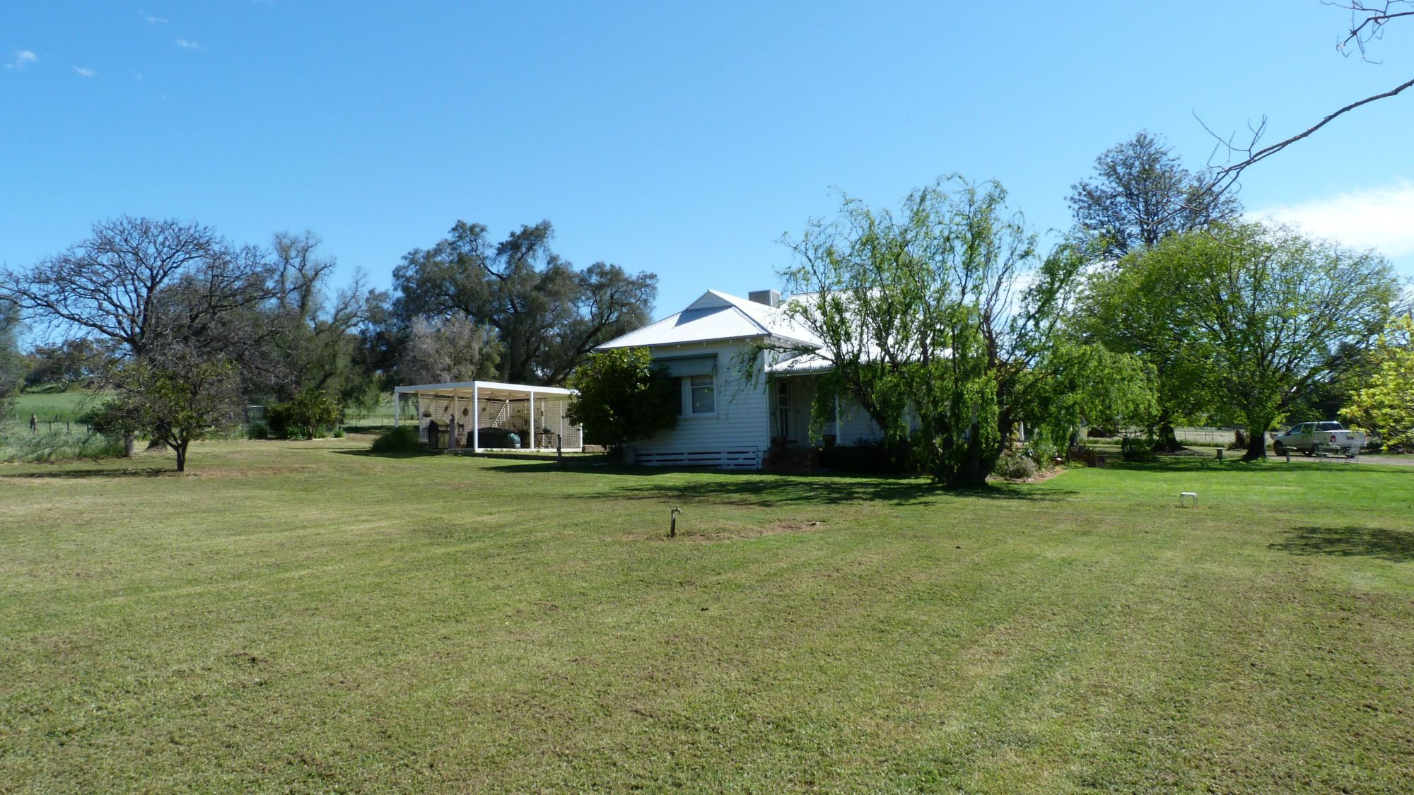 Benalla Residential Rural Real Estate "Fairholme" 279 Alexander Road
