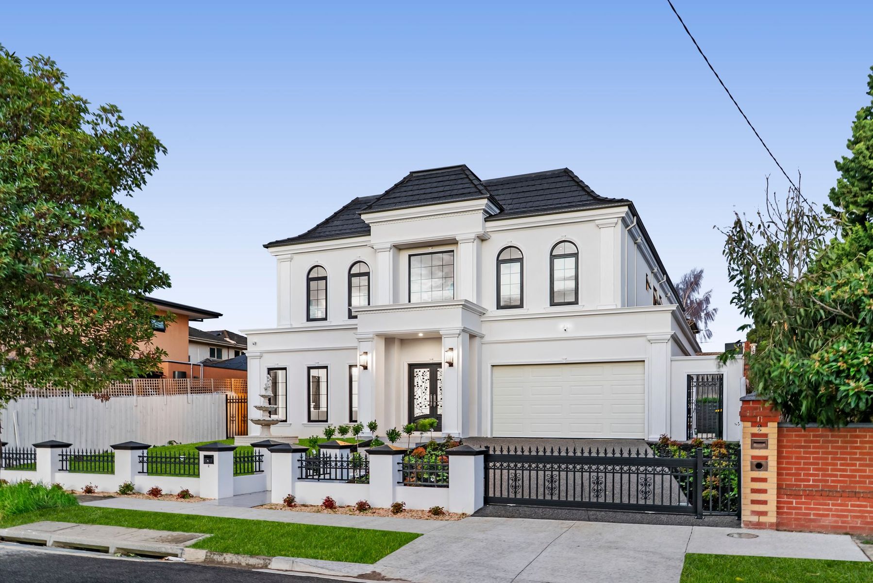 2 Mantell Street, Doncaster East VIC 3109