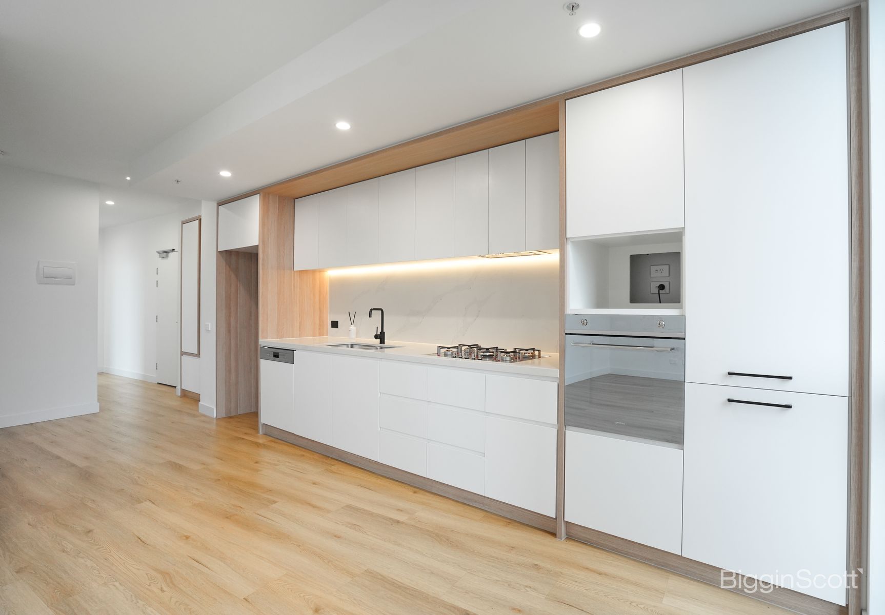 109/9 Williamsons Road, Doncaster VIC 3108