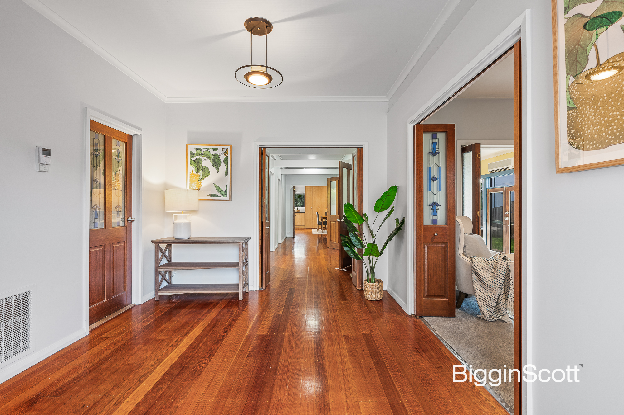 33 Olinda Street, Glen Waverley VIC 3150