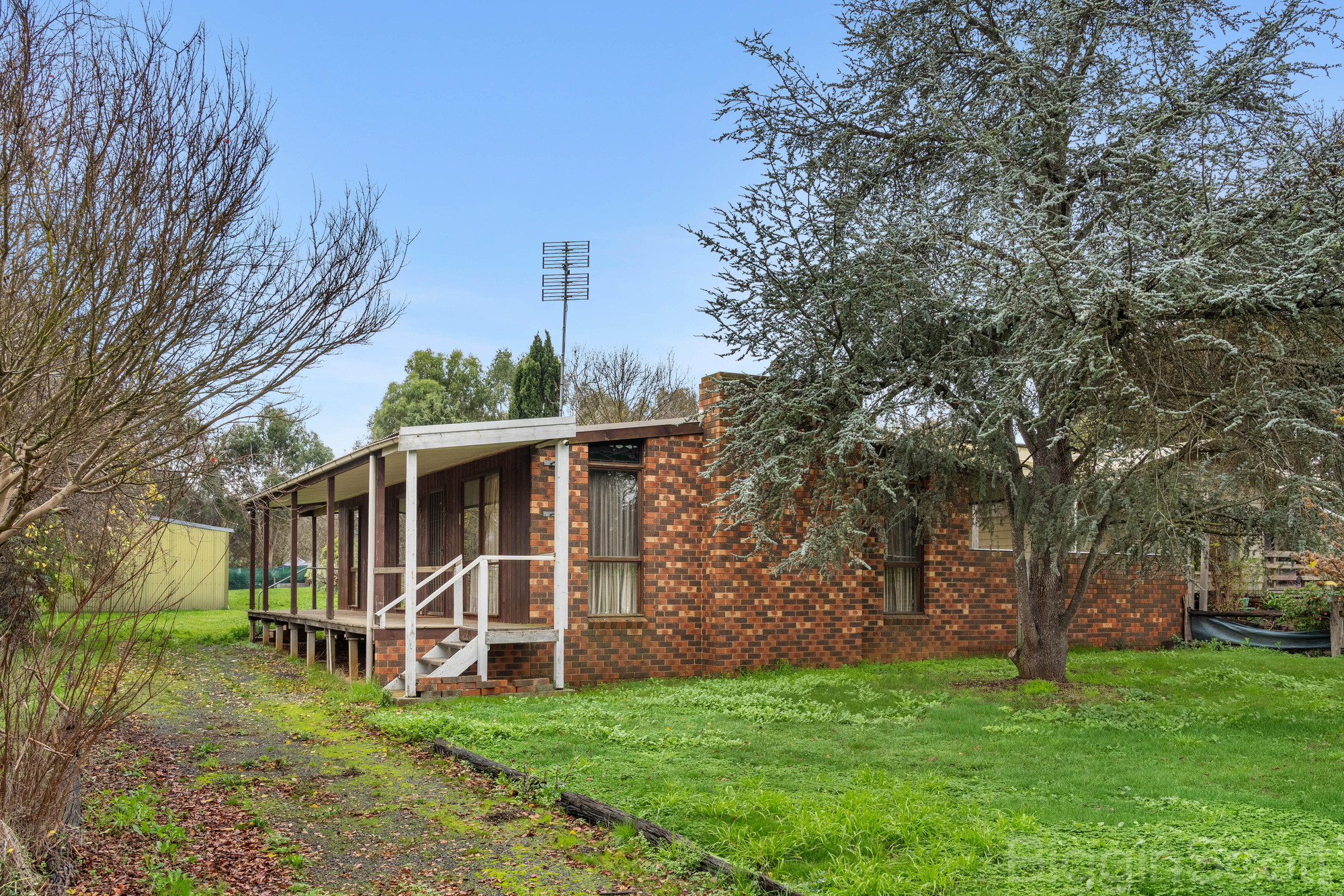 23 Fryers Street, Guildford VIC 3451