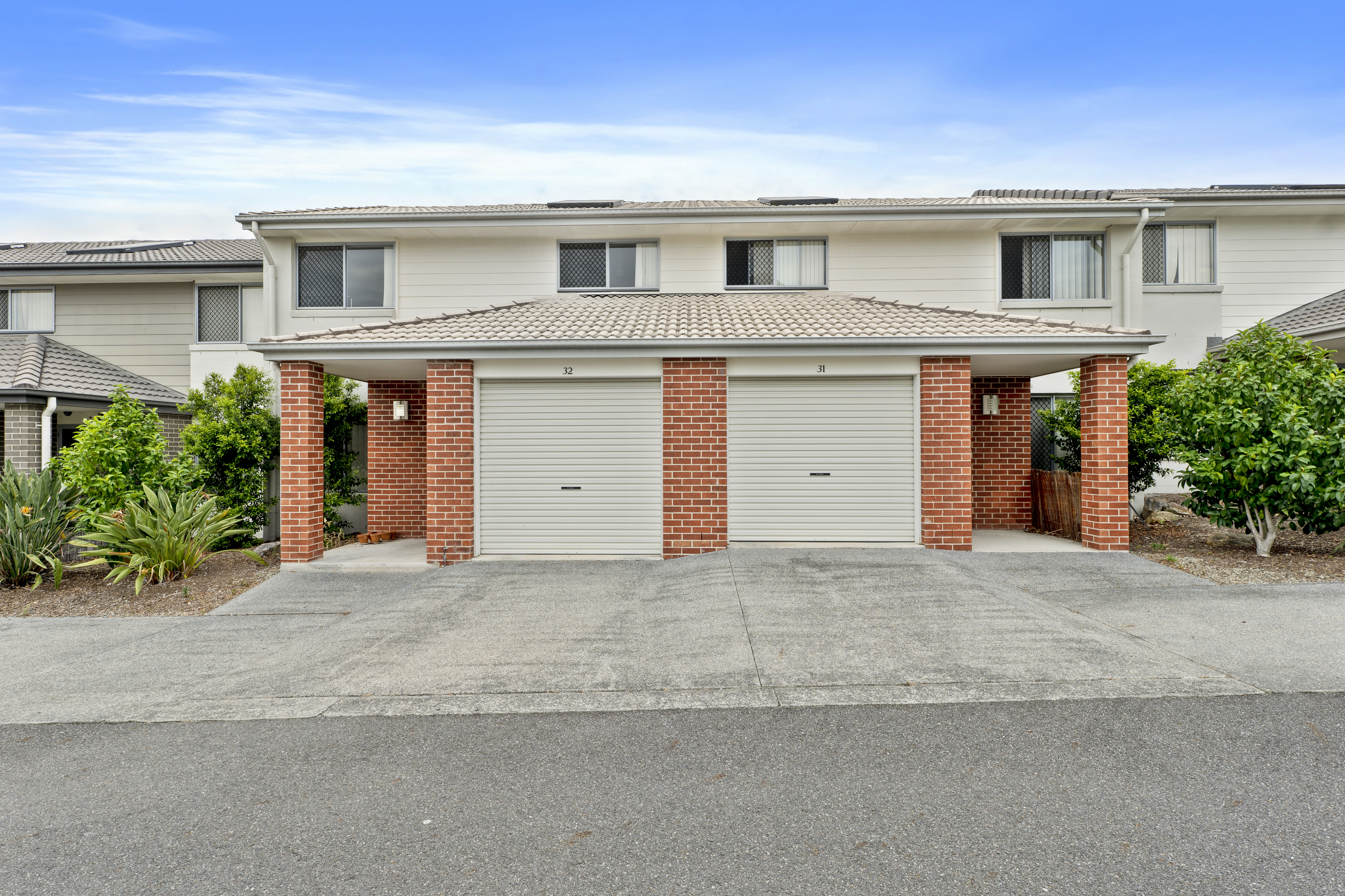 45 Blaxland Cres