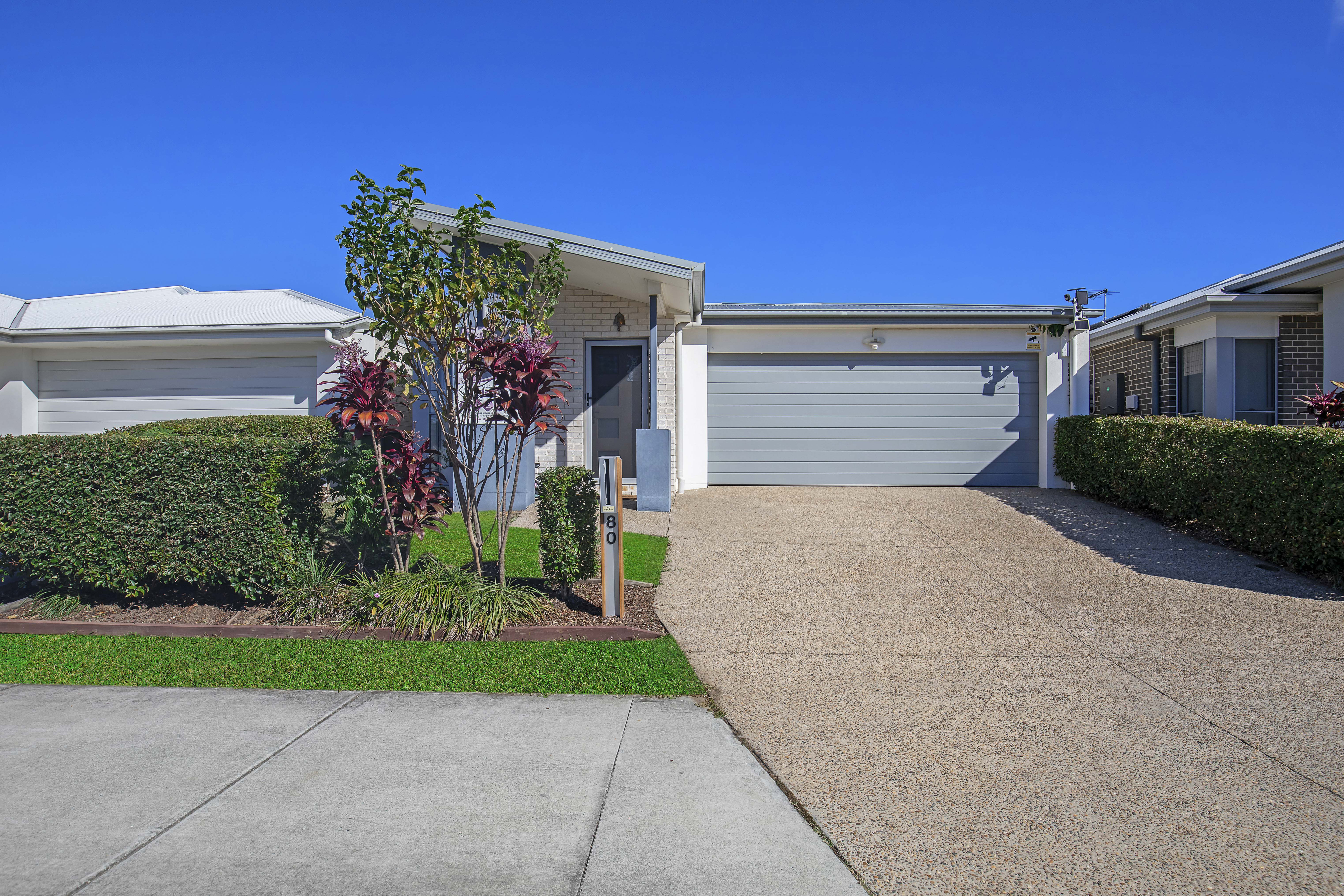 80 Grahams Rd, Strathpine QLD 4500