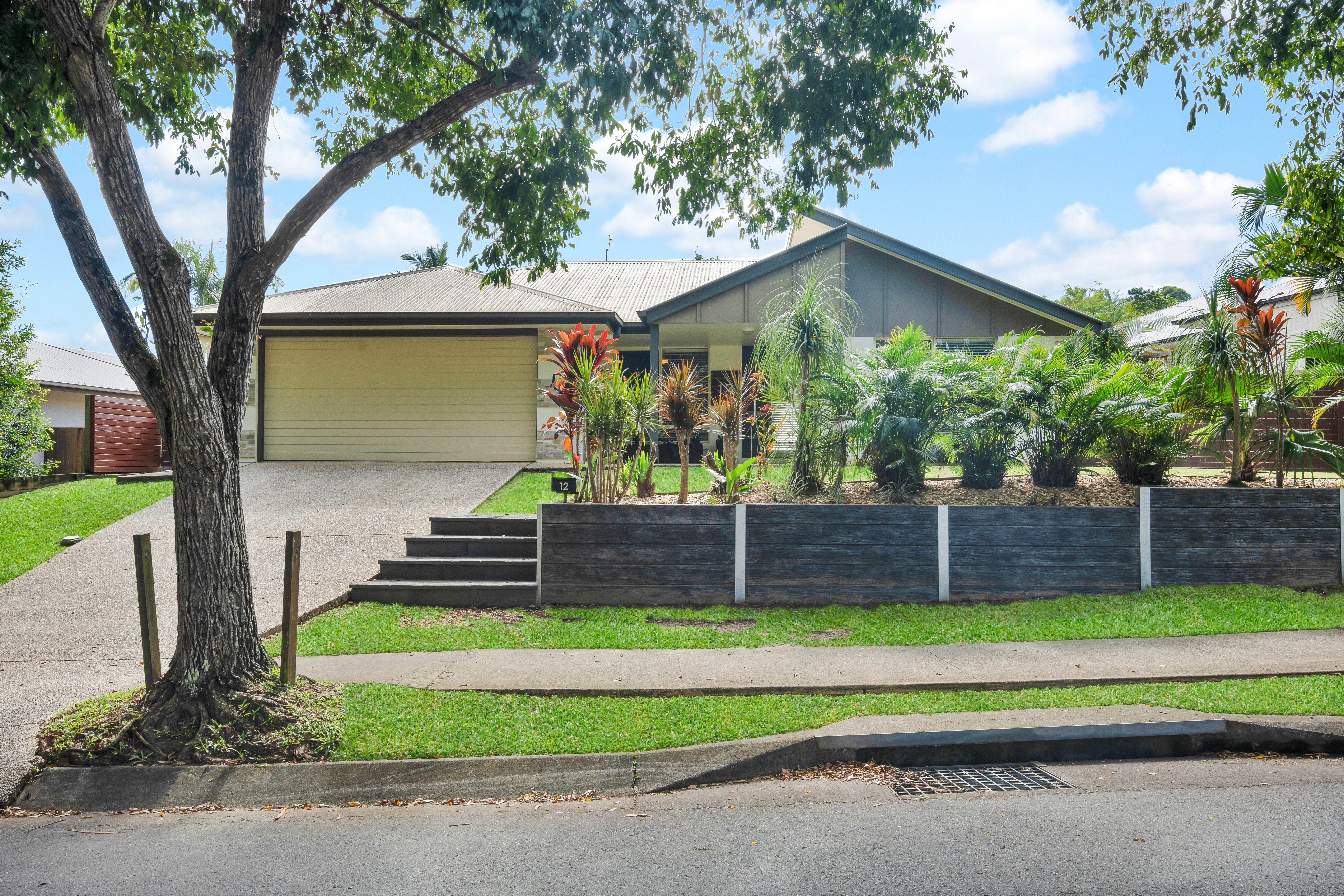 12 Paynters Pocket Ave, Palmwoods QLD