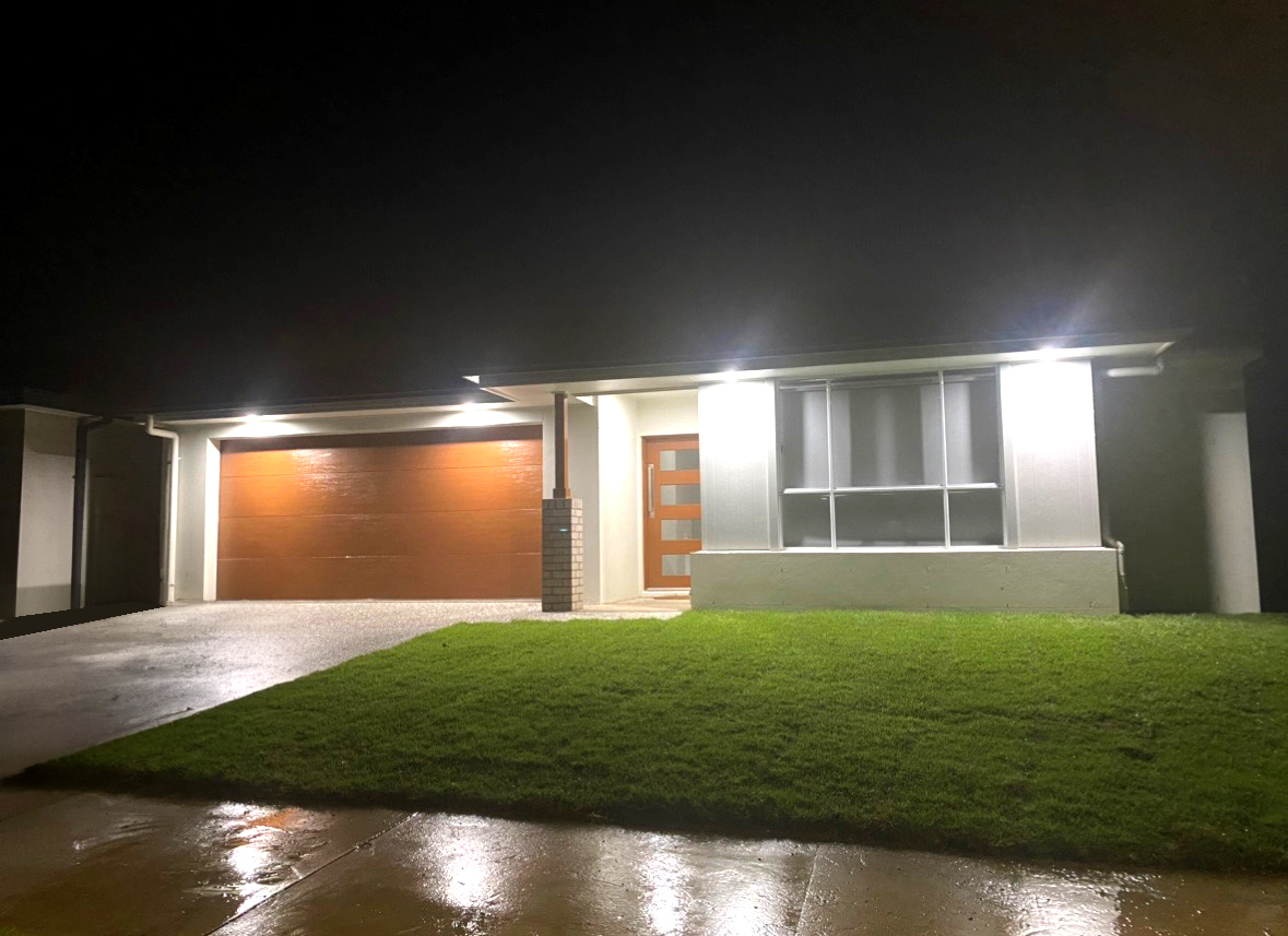 33 Clearwing Dr, Palmview QLD 4553