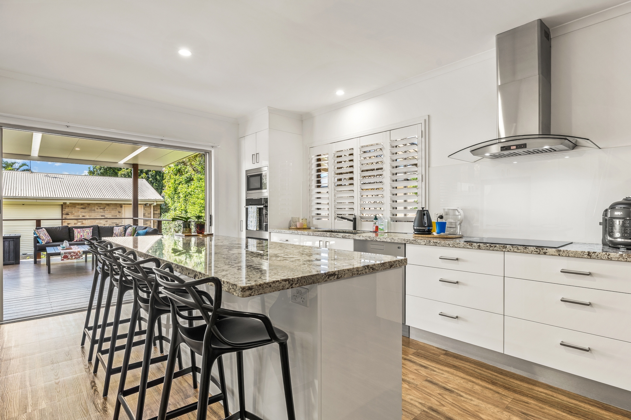 11 Drake Street, Golden Beach QLD 4551