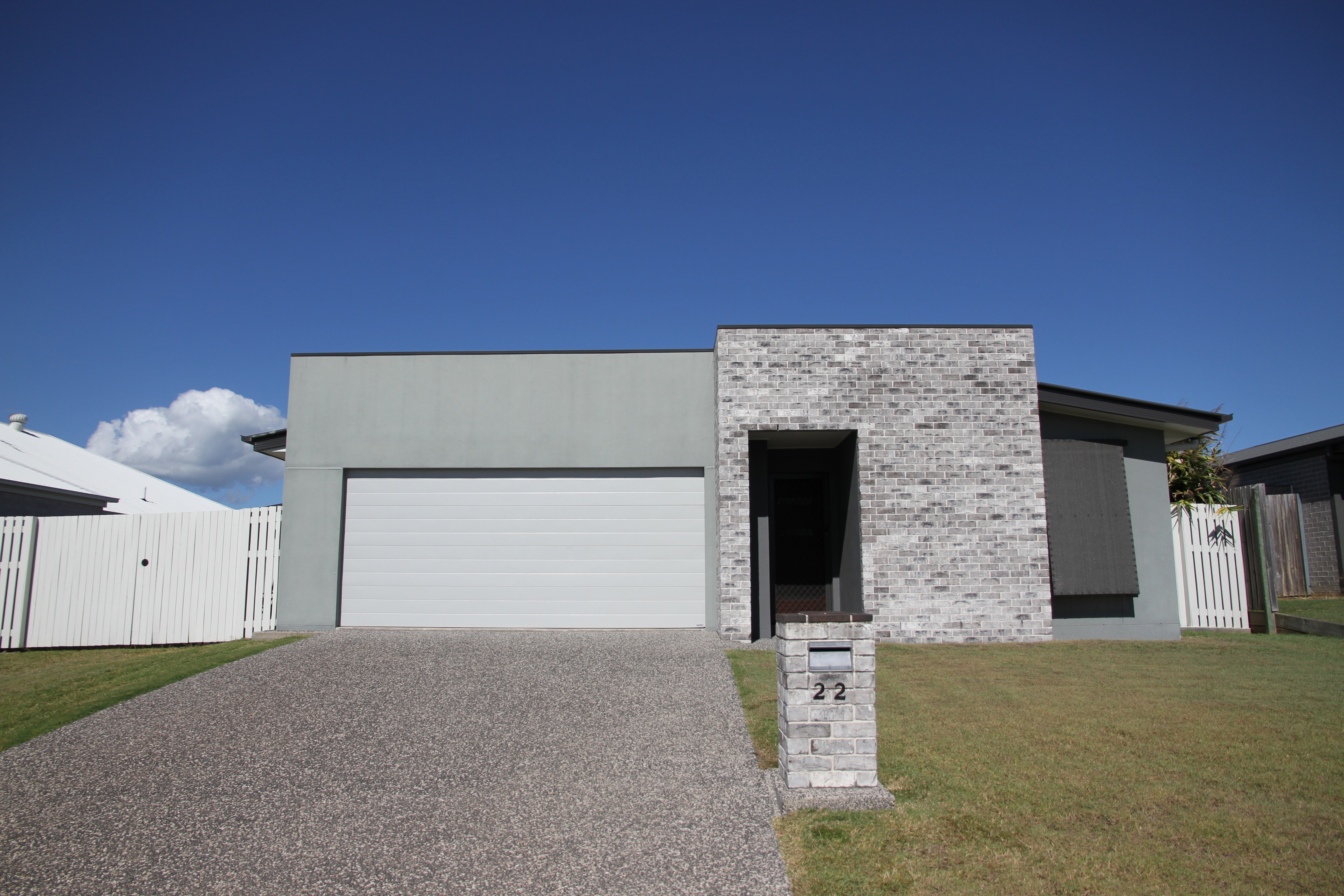 22 Waugh Street, Urangan QLD