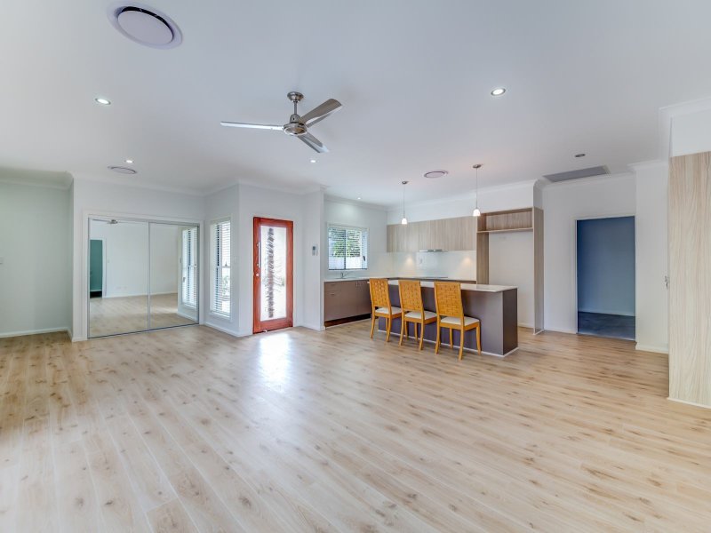 73 Memorial Ave, Cotton Tree, Maroochydore QLD