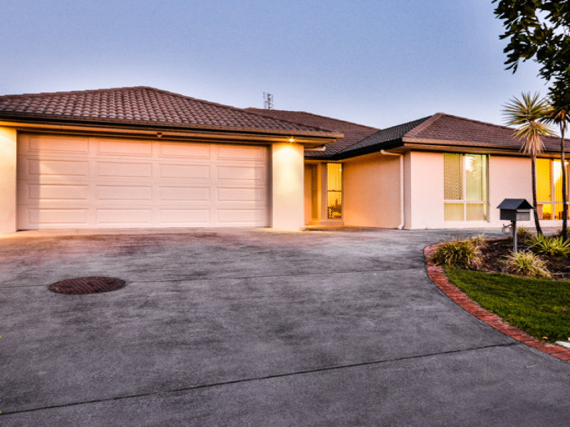 33 Riveroak Way, Sippy Downs QLD