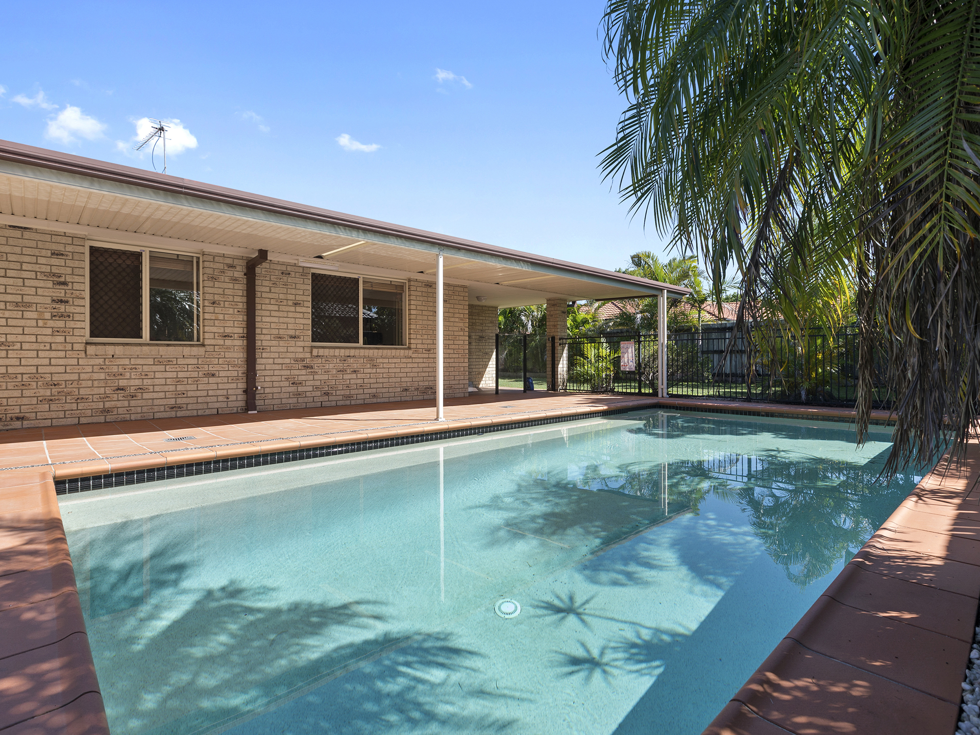 17 Statesman Cct, Sippy Downs QLD