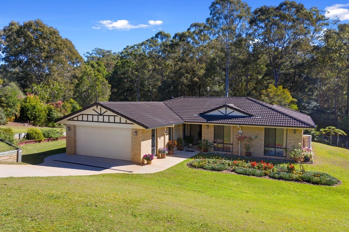 104 Blueberry Dr, Black Mountain QLD