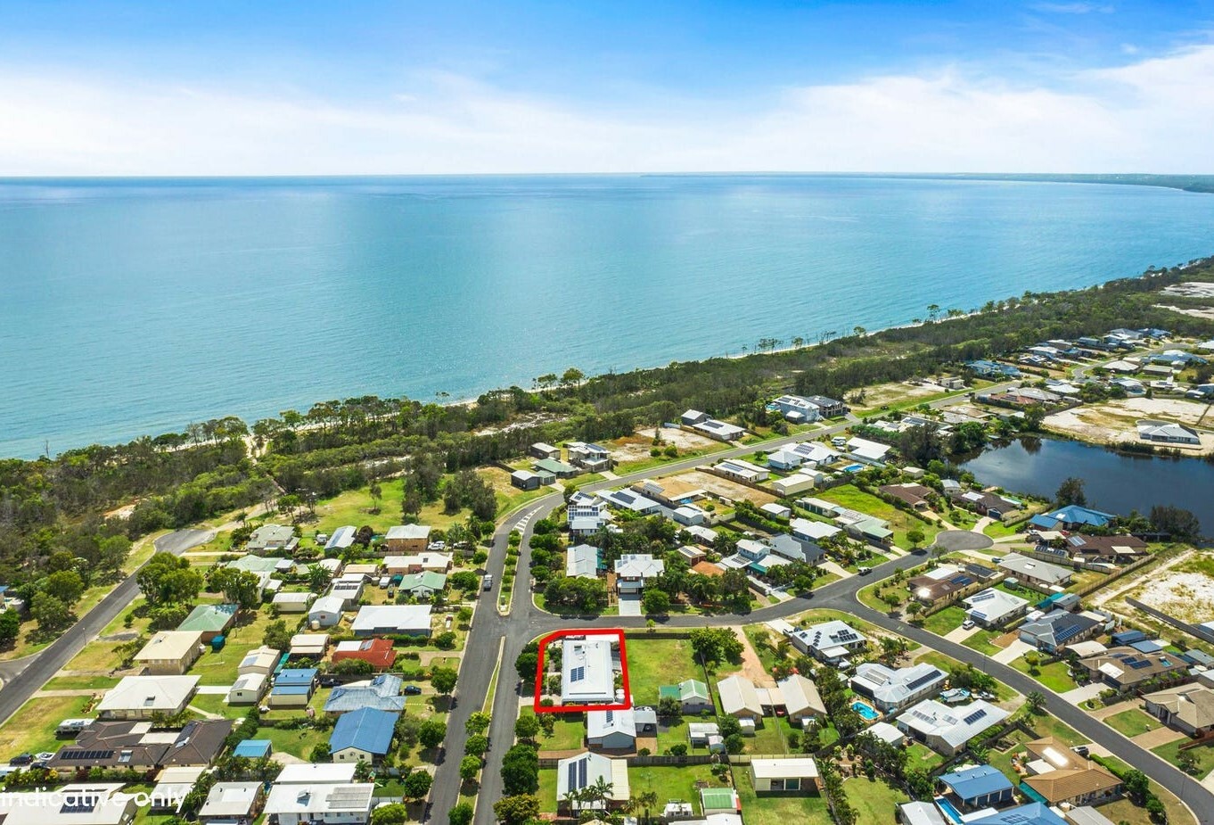 35 Beach Dr, Burrum Heads QLD