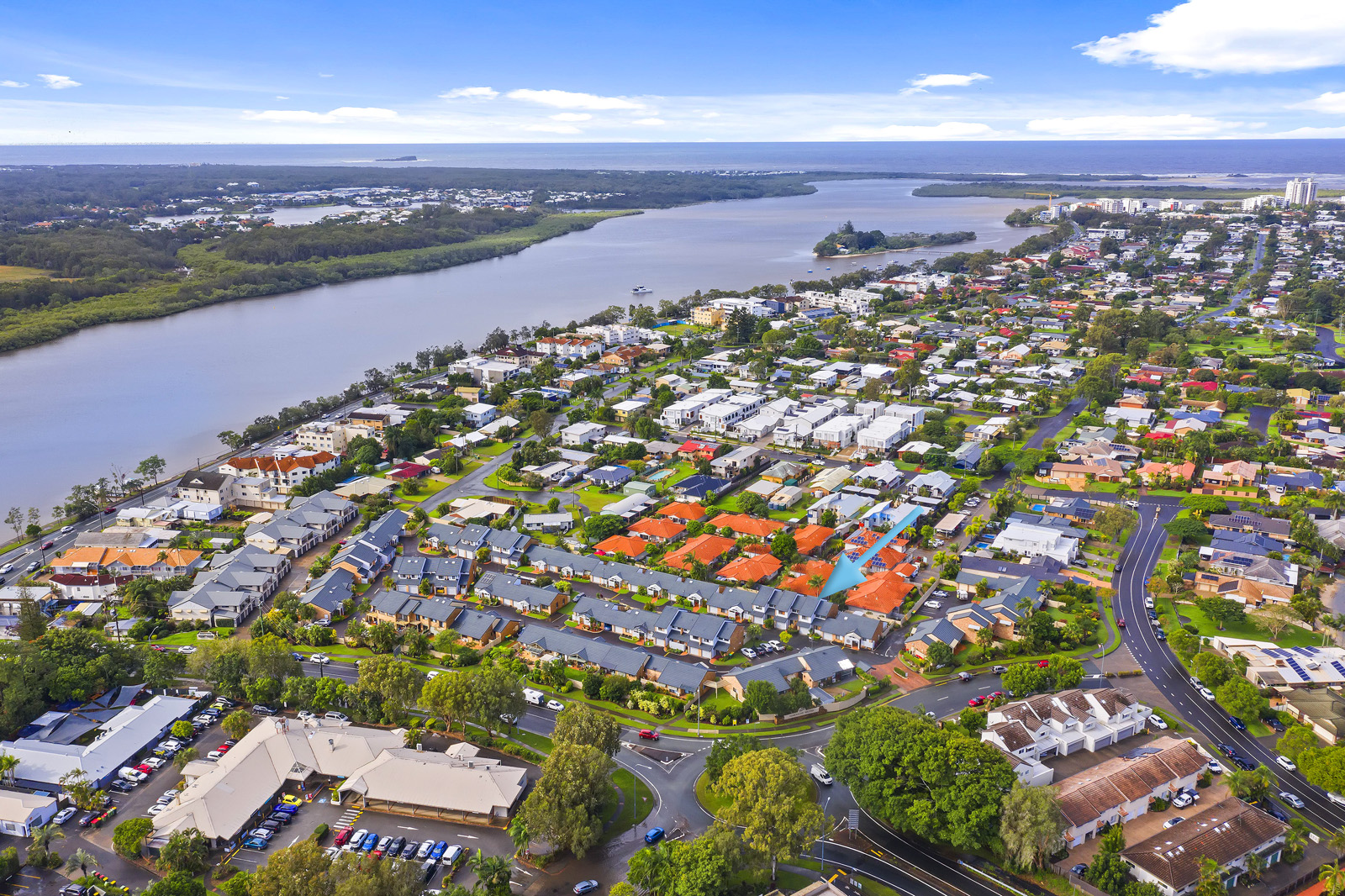 8, 9 Maroochy Waters Drive, Maroochydore QLD