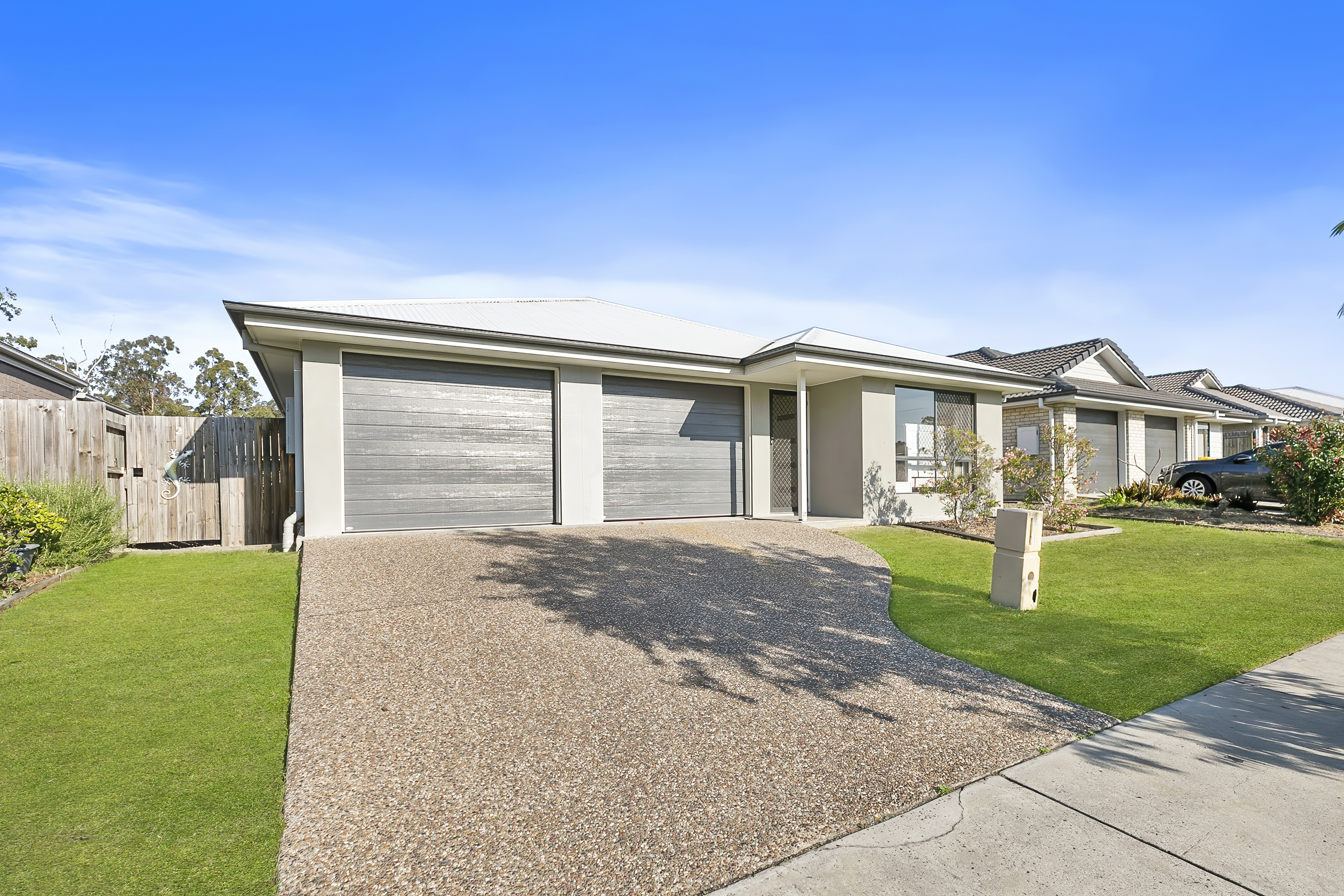 5 Dusk Pl, Crestmead QLD 4132