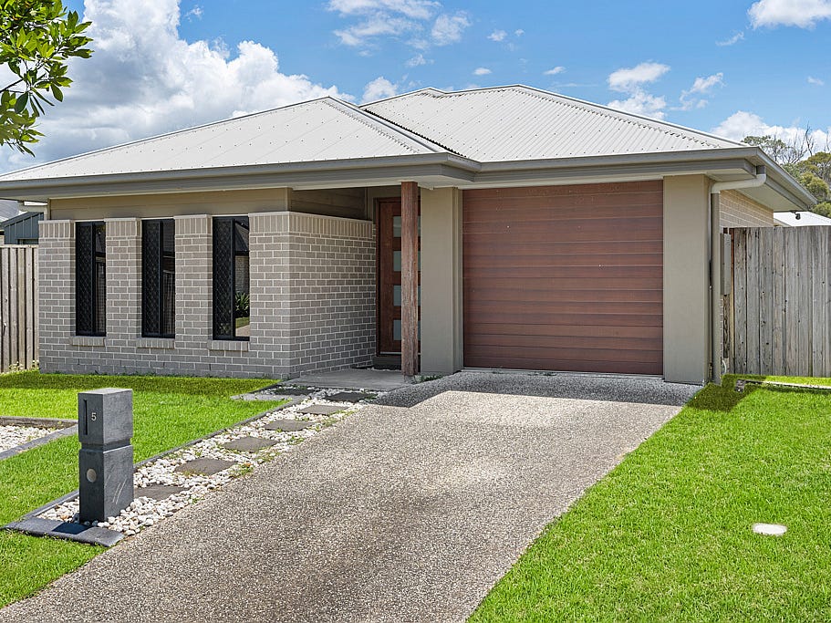 5 Dahlia Crescent, Caboolture QLD
