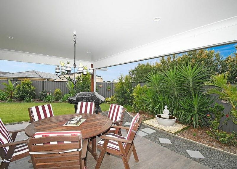 Blue Moon Property Real Estate Agents Sunshine Coast and South East Qld LIVING THE BURRUM