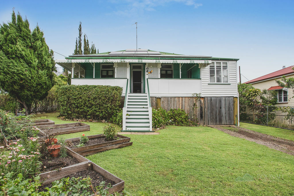 24 Leonard St, Boonah